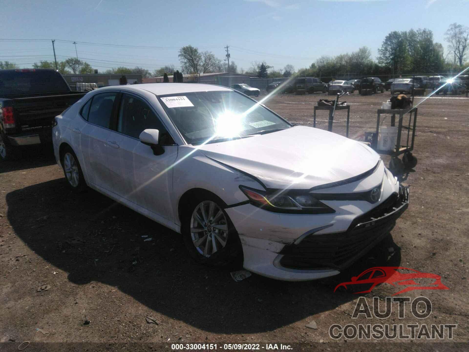 TOYOTA CAMRY 2021 - 4T1C11AK6MU442193