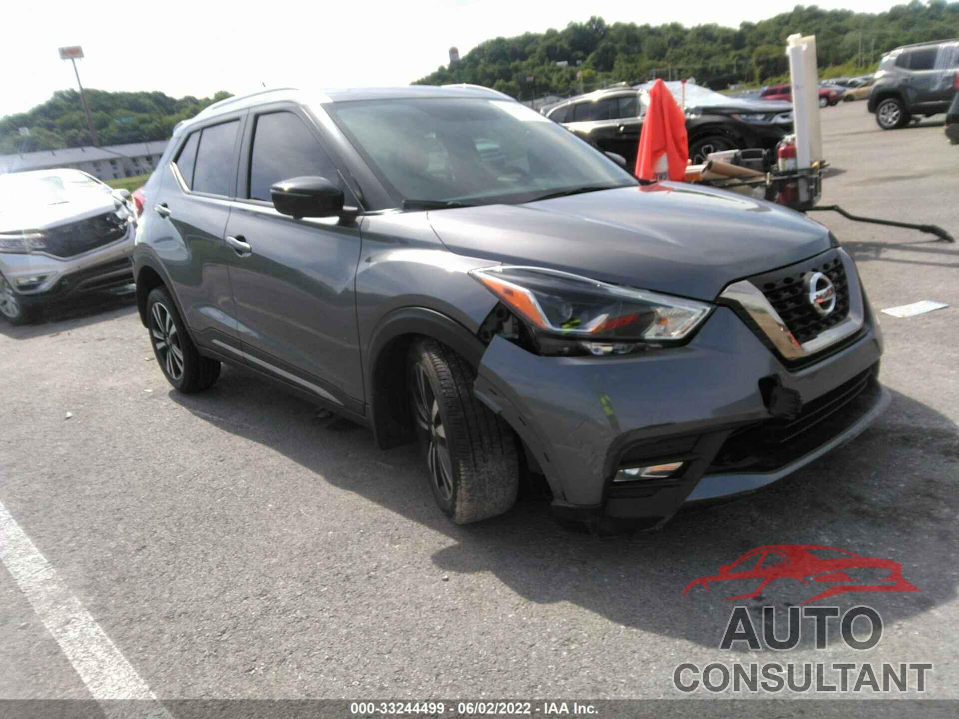 NISSAN KICKS 2019 - 3N1CP5CU4KL528783