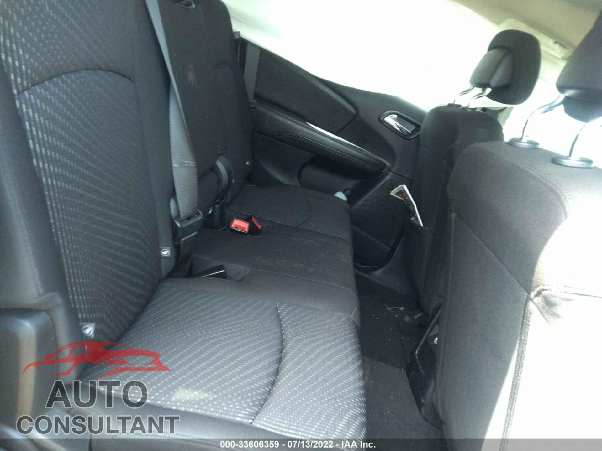 DODGE JOURNEY 2018 - 3C4PDCAB8JT421392