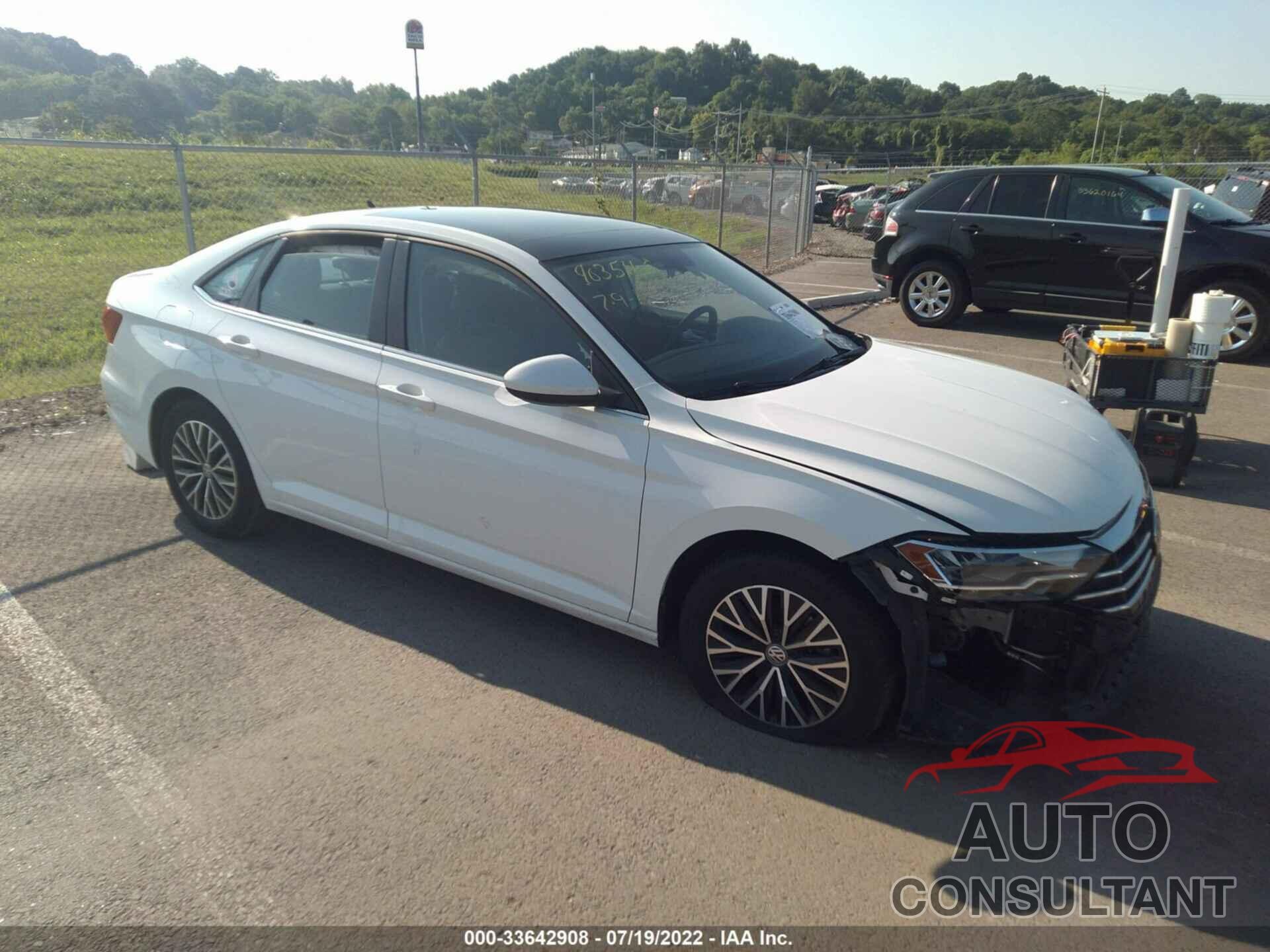 VOLKSWAGEN JETTA 2019 - 3VWC57BU7KM112394