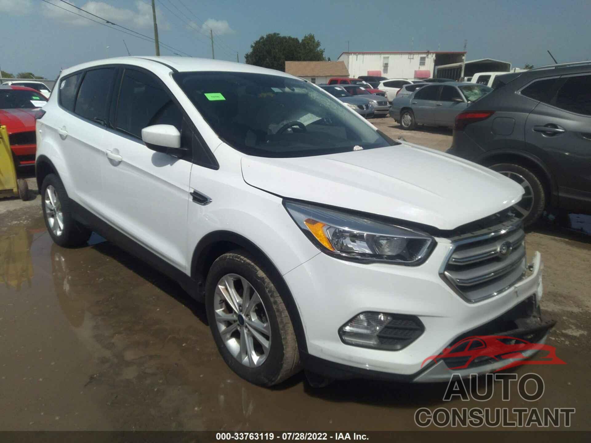 FORD ESCAPE 2019 - 1FMCU0GD9KUB34863