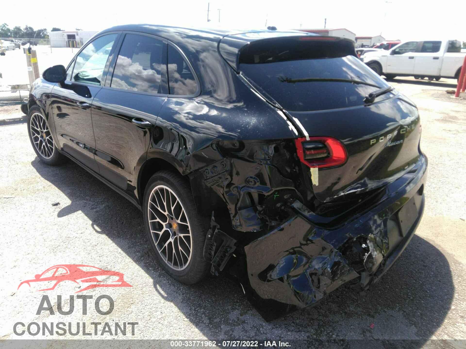 PORSCHE MACAN 2018 - WP1AA2A55JLB13576
