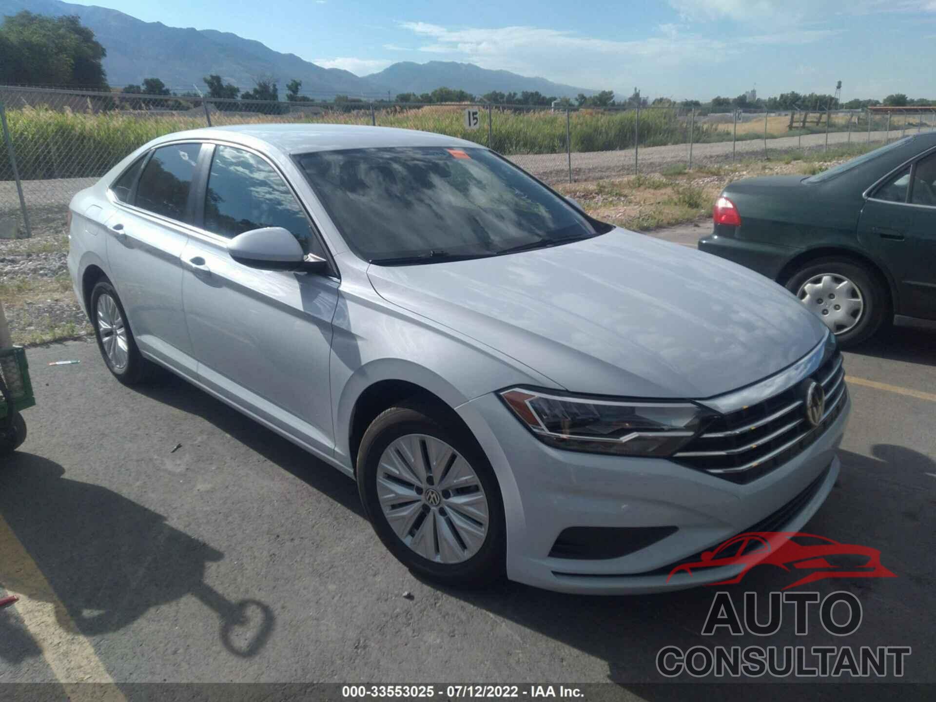 VOLKSWAGEN JETTA 2019 - 3VWN57BU6KM112430