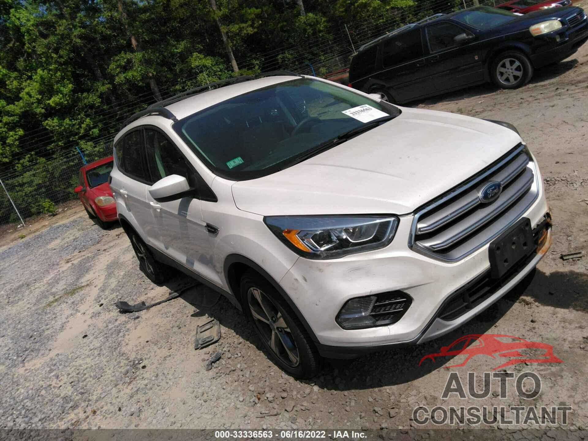 FORD ESCAPE 2017 - 1FMCU9GD3HUC92130
