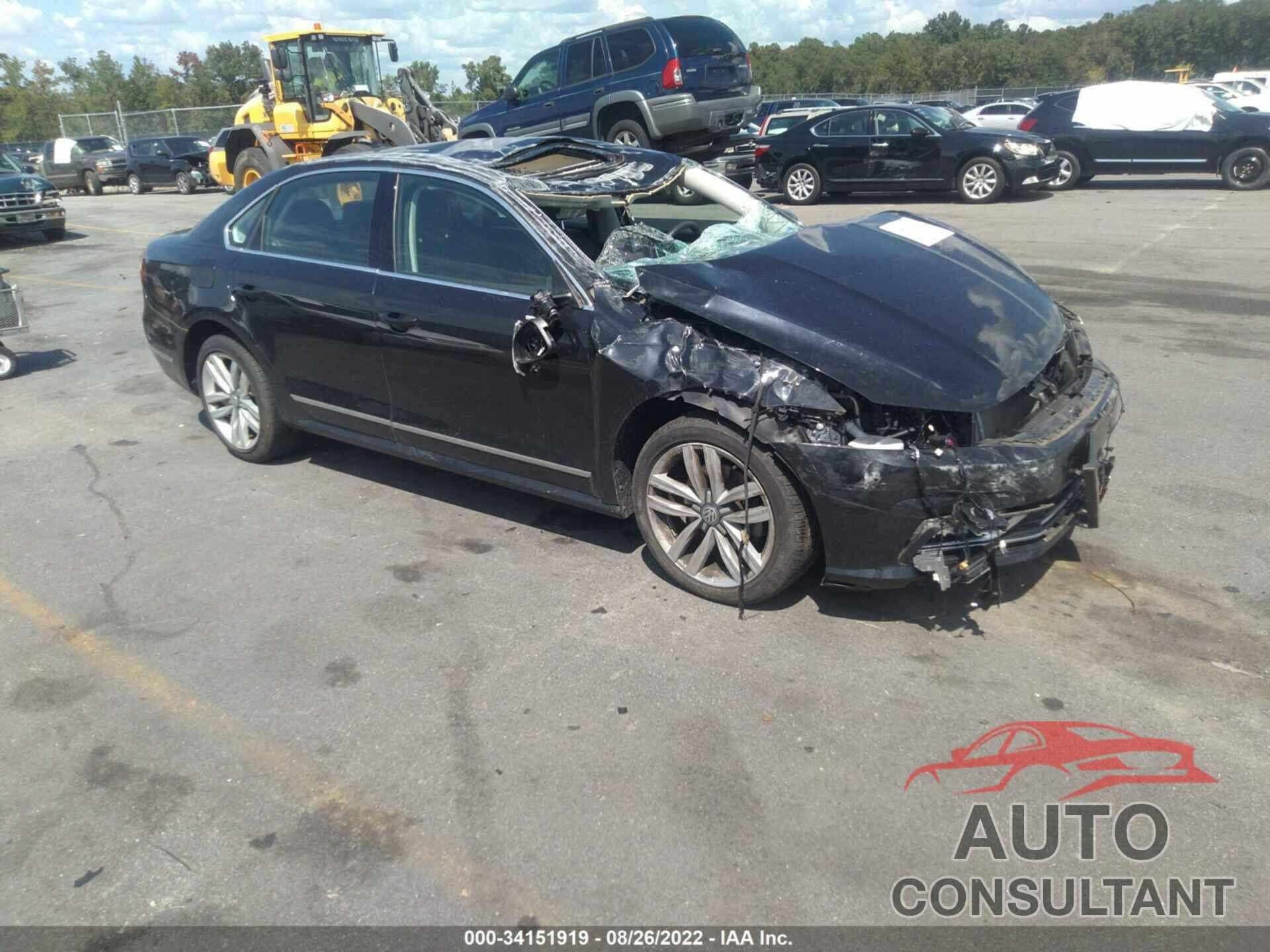 VOLKSWAGEN PASSAT 2017 - 1VWCT7A33HC062067