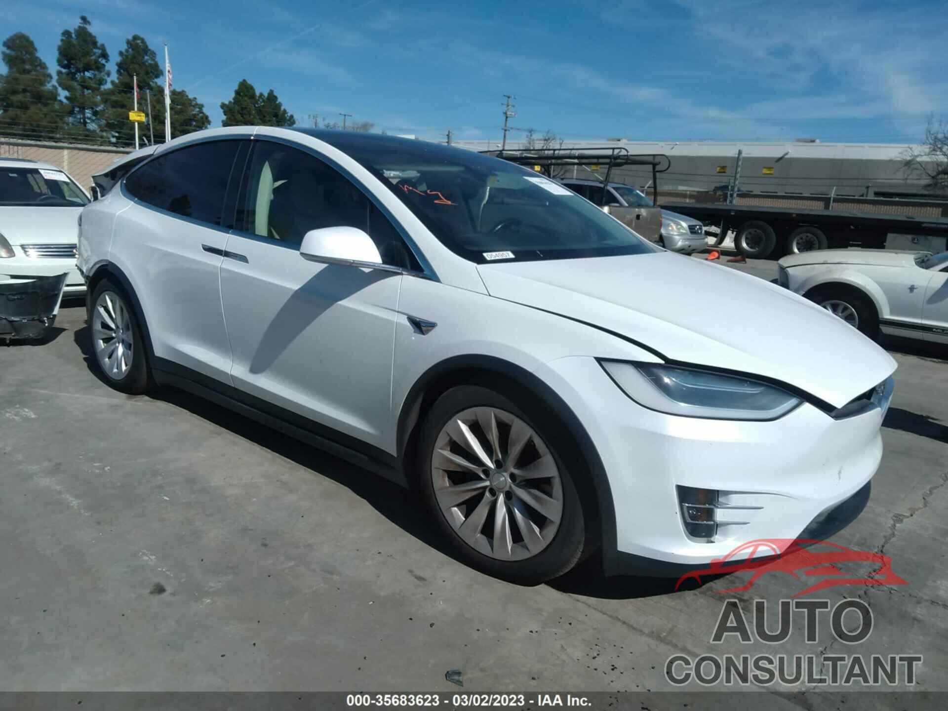 TESLA MODEL X 2017 - 5YJXCAE2XHF054957