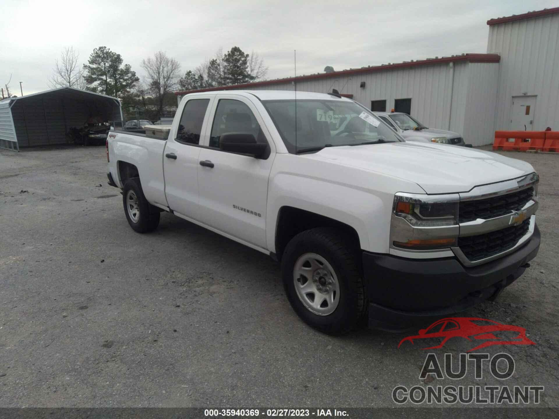 CHEVROLET SILVERADO 1500 2018 - 1GCVKNEH2JZ254978