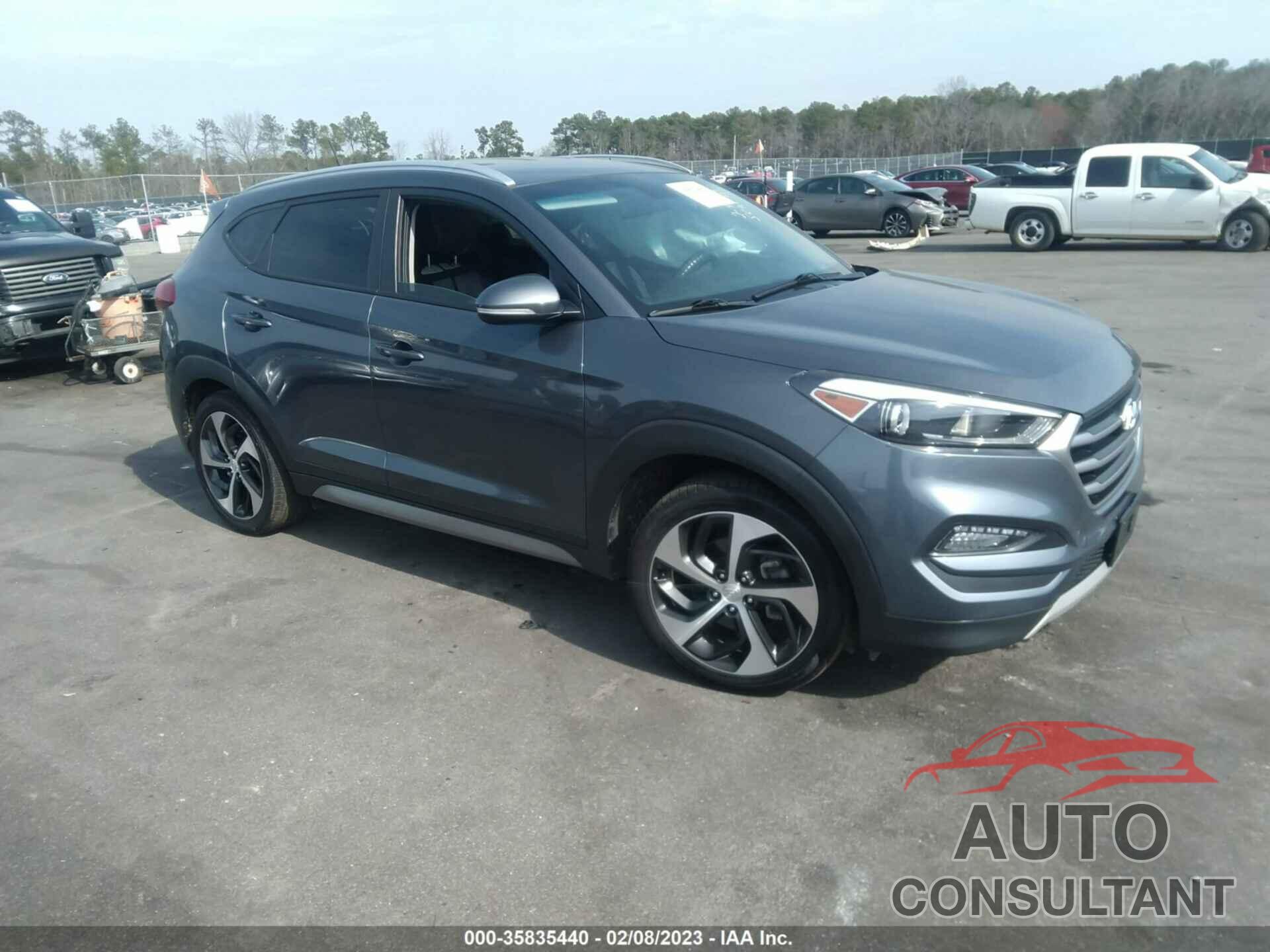HYUNDAI TUCSON 2017 - KM8J3CA29HU326909