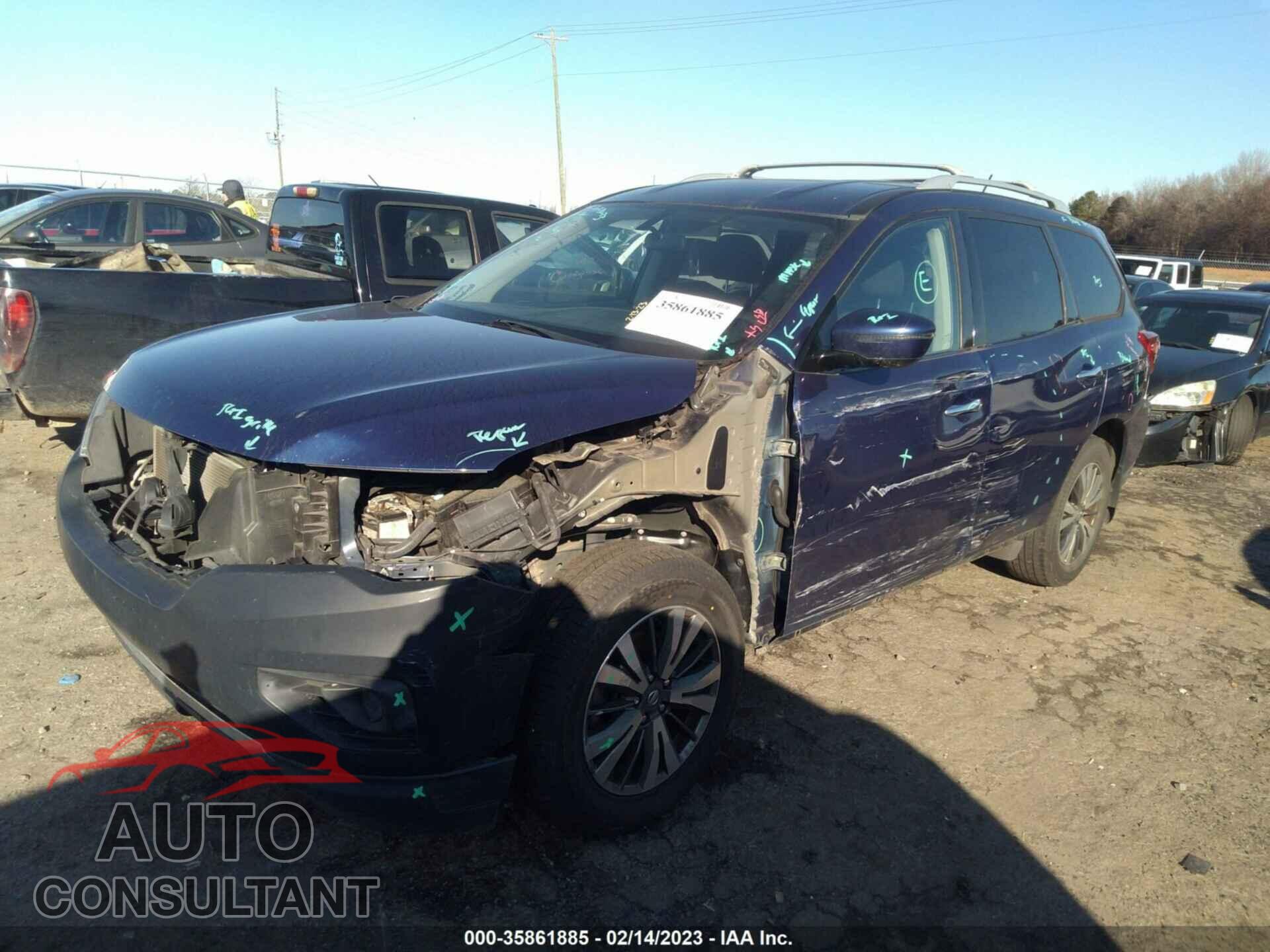 NISSAN PATHFINDER 2017 - 5N1DR2MM2HC615218