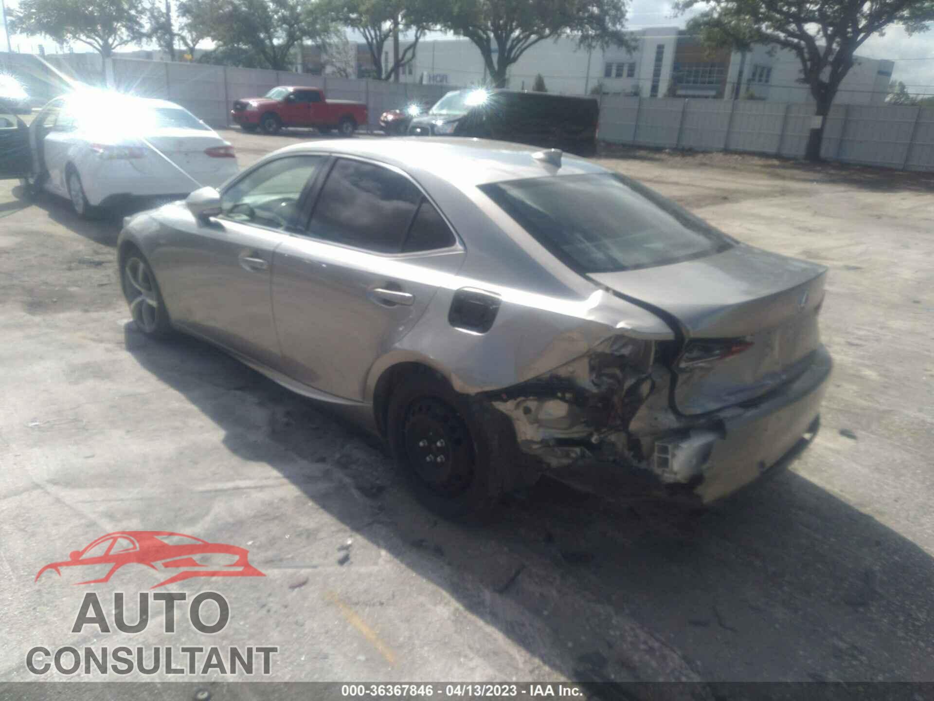 LEXUS IS 2017 - JTHBA1D2XH5058573
