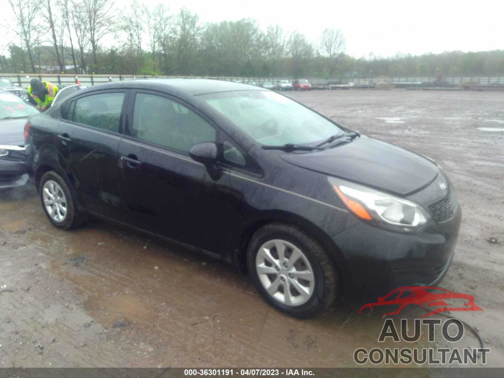 KIA RIO 2015 - KNADM4A38F6442324