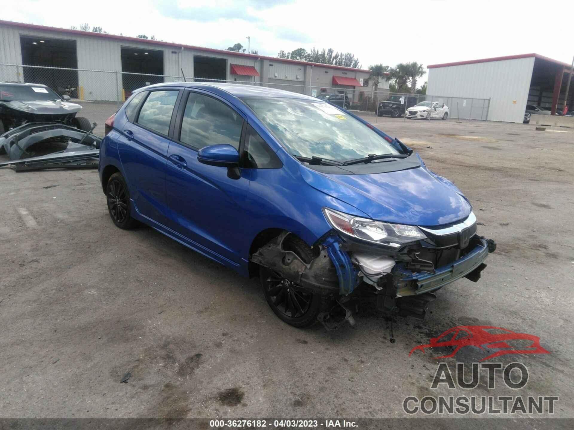 HONDA FIT 2018 - 3HGGK5H73JM718469