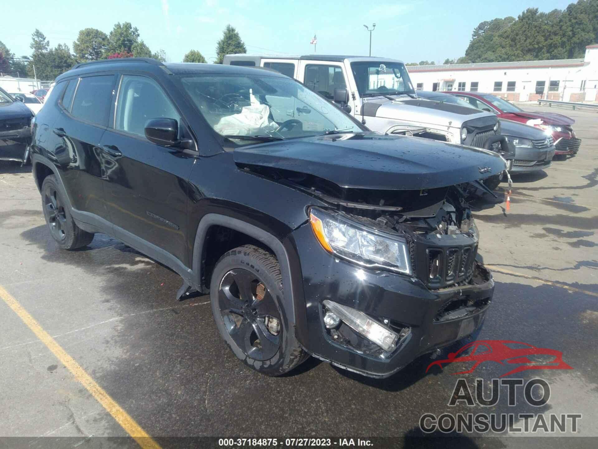 JEEP COMPASS 2018 - 3C4NJDBB0JT402369