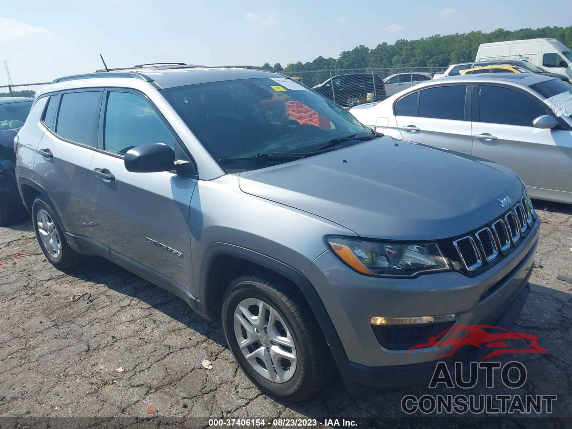 JEEP COMPASS 2018 - 3C4NJCAB1JT122908