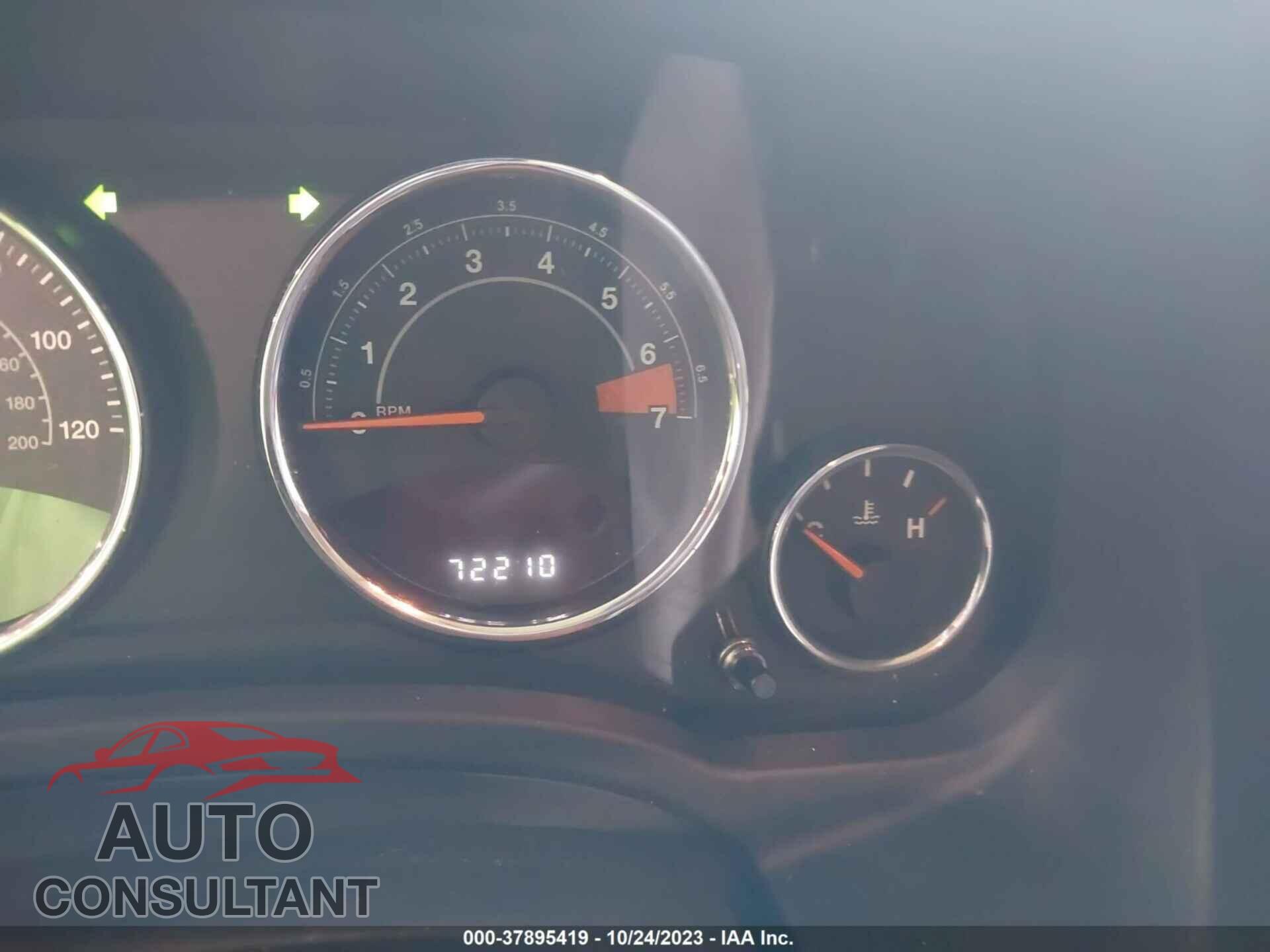JEEP COMPASS 2017 - 1C4NJDEB2HD107947