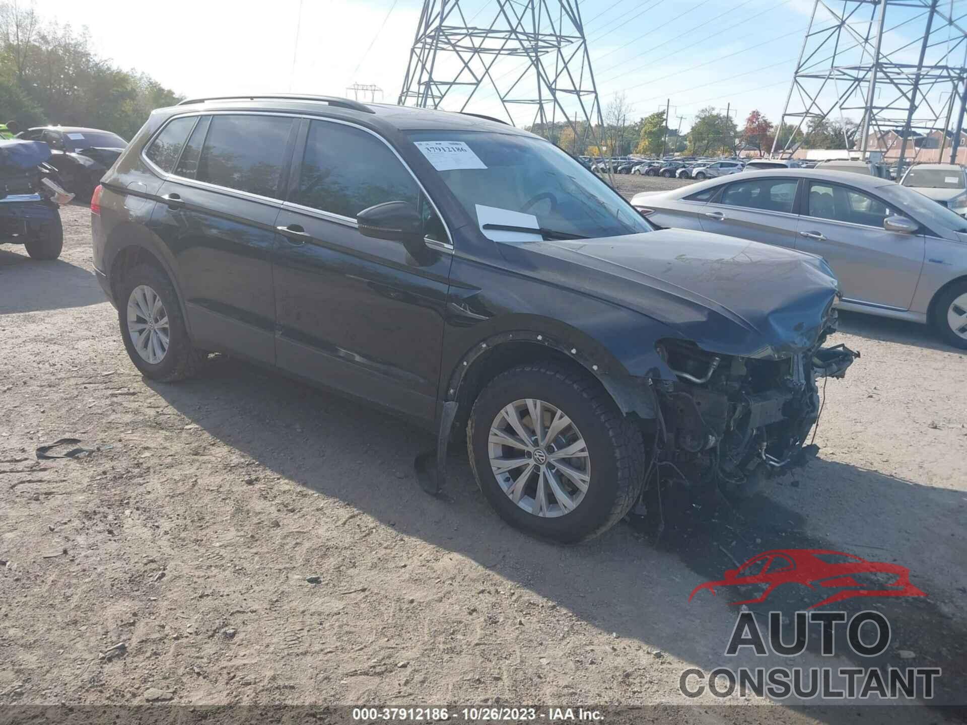 VOLKSWAGEN TIGUAN 2019 - 3VV2B7AX6KM081790