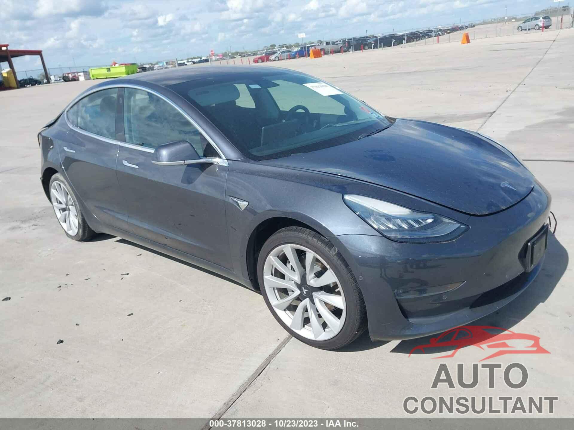 TESLA MODEL 3 2018 - 5YJ3E1EA7JF110150