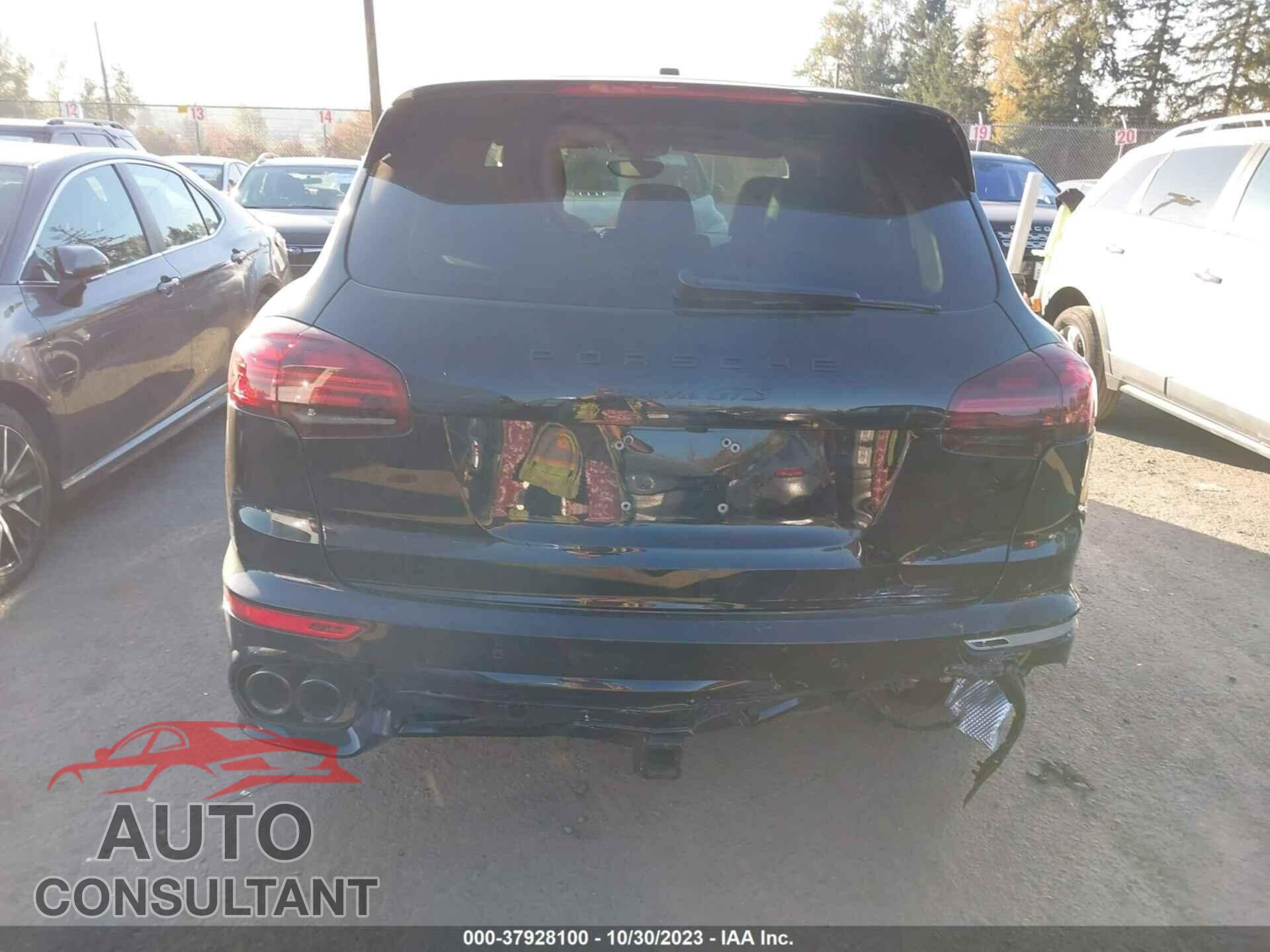 PORSCHE CAYENNE 2016 - WP1AD2A2XGLA72027