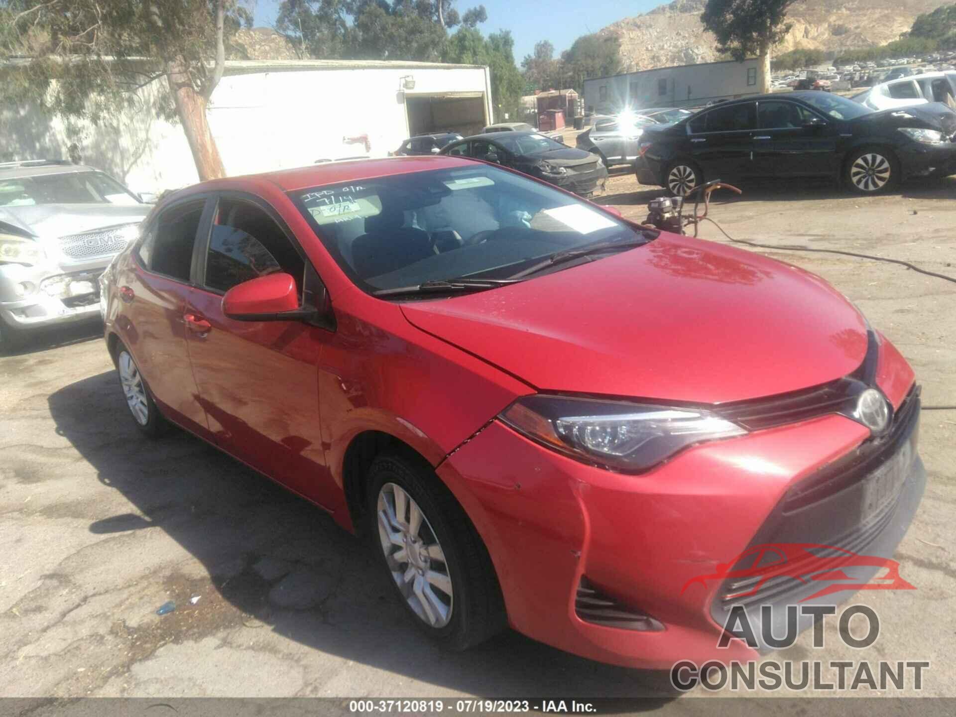 TOYOTA COROLLA 2019 - 2T1BURHE1KC226087