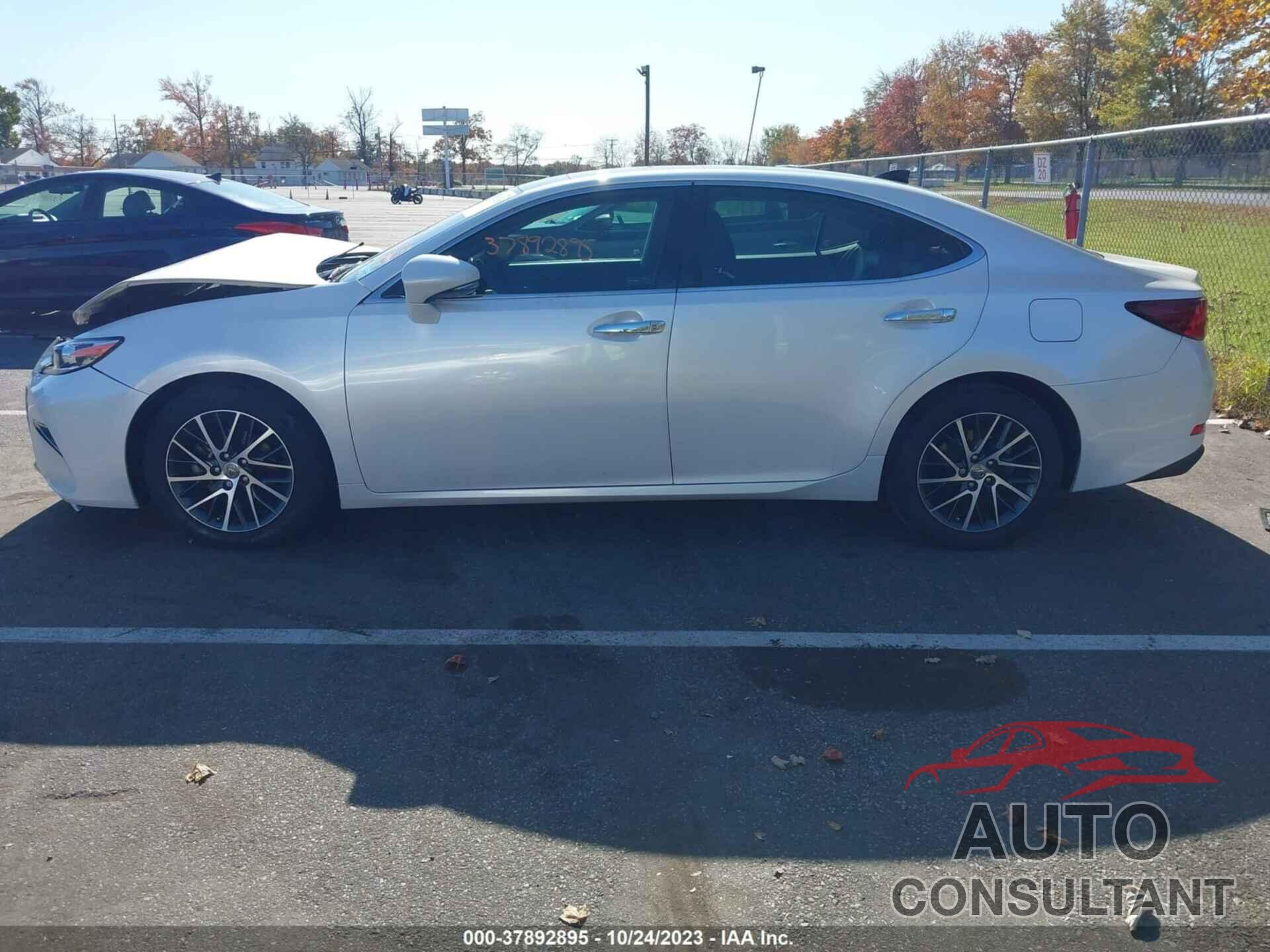 LEXUS ES 2018 - 58ABK1GG7JU099636