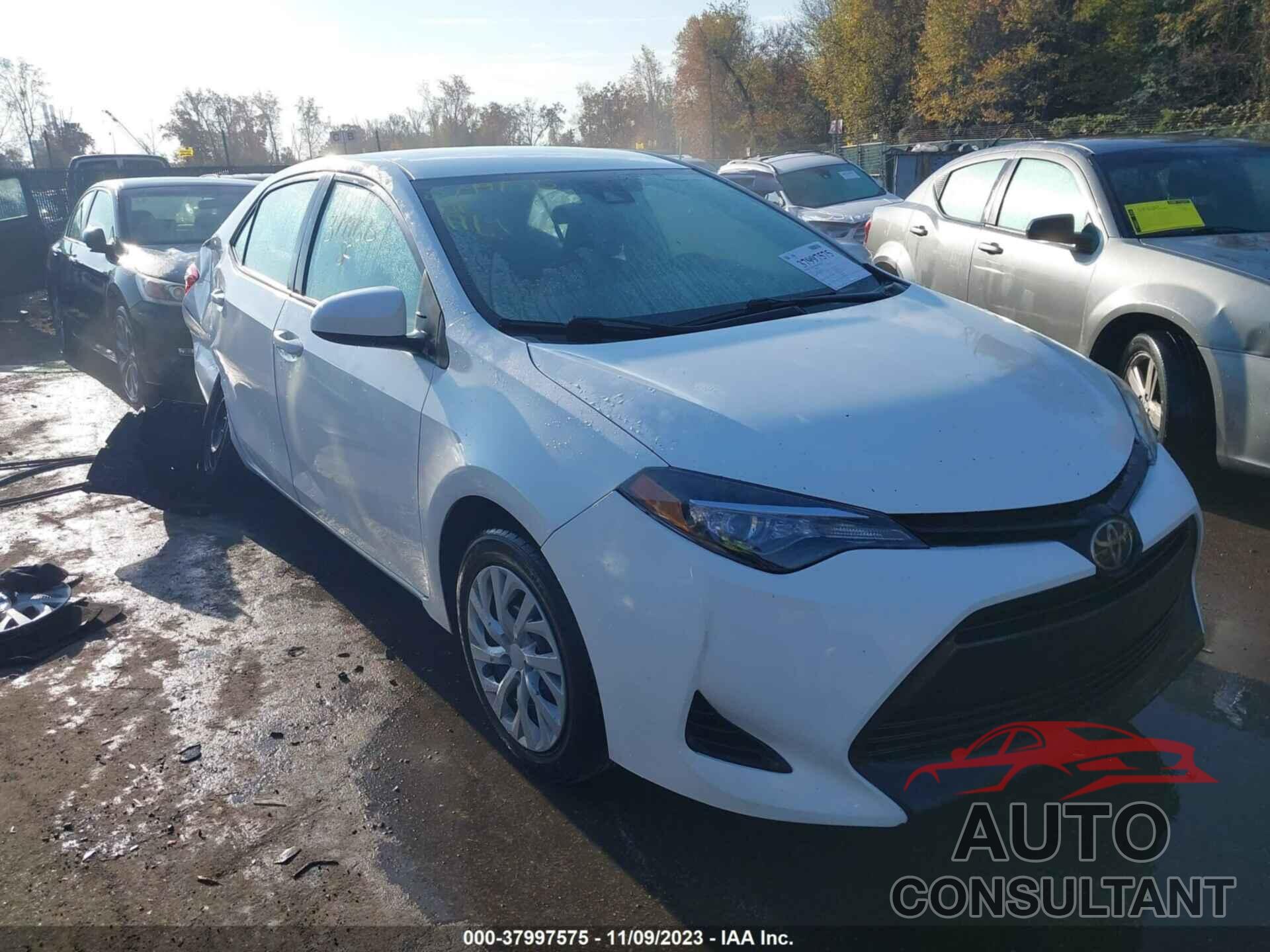 TOYOTA COROLLA 2017 - 5YFBURHE9HP580724