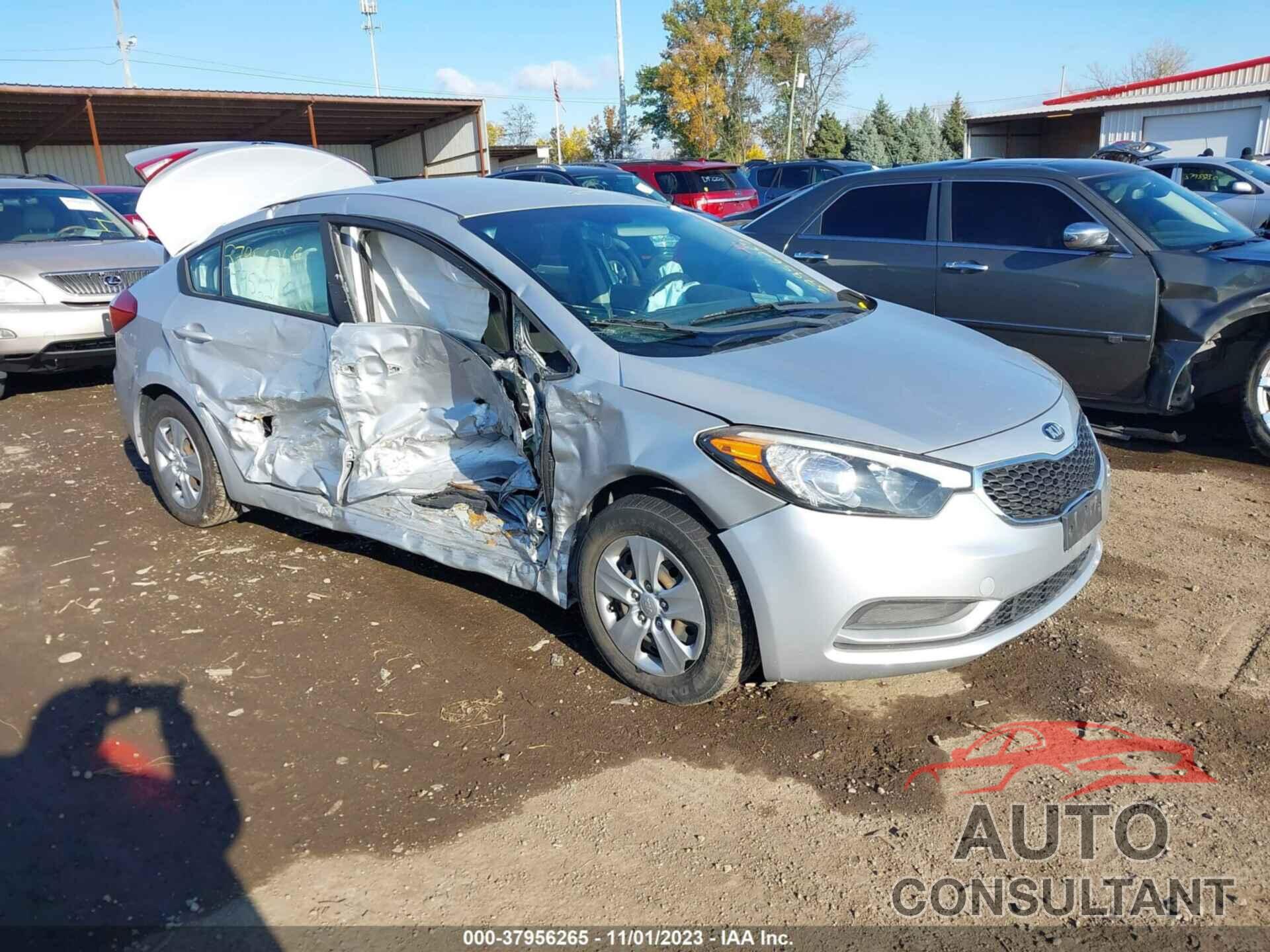 KIA FORTE 2016 - KNAFK4A66G5615998