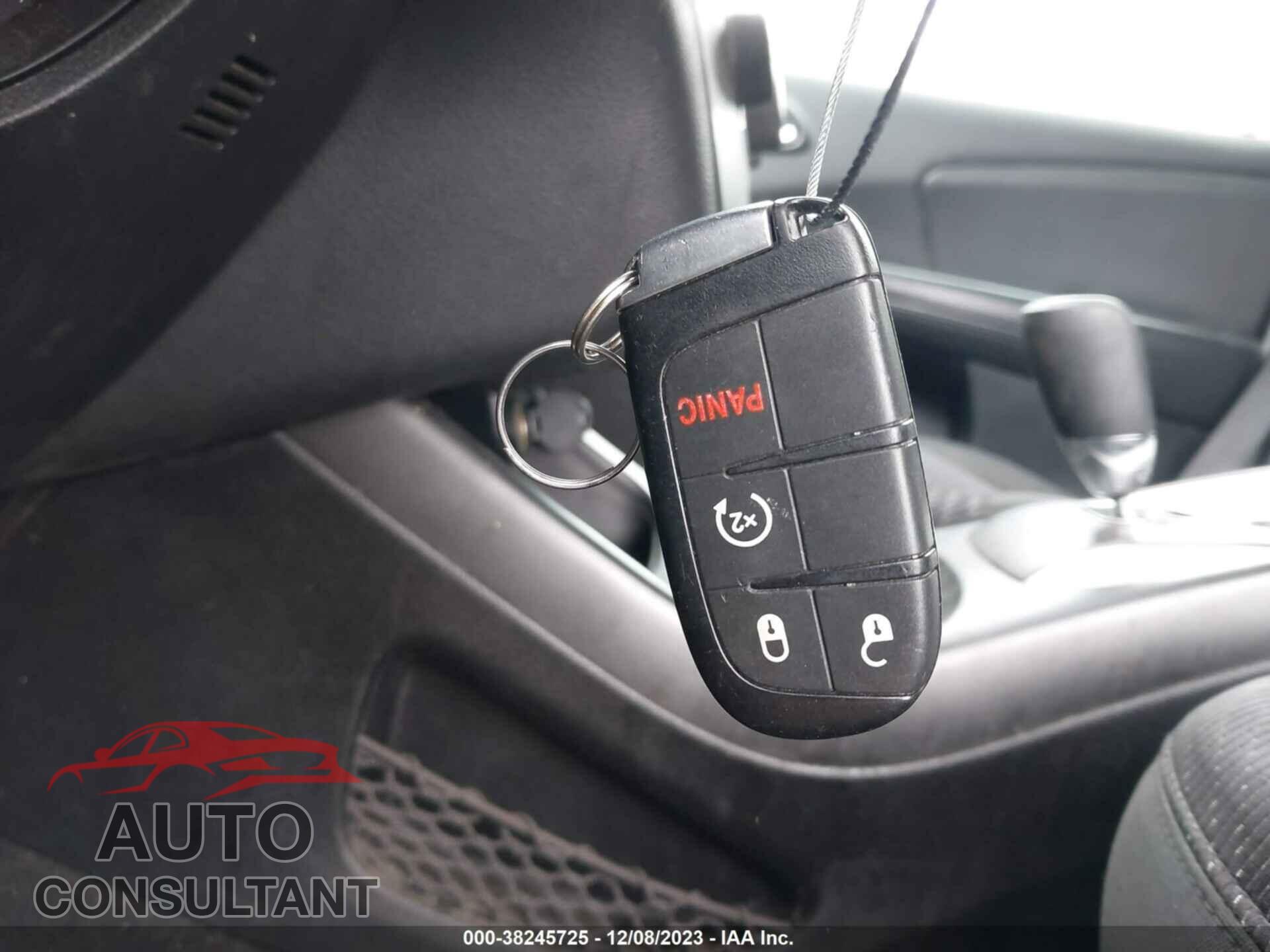 DODGE JOURNEY 2015 - 3C4PDCBB5FT687149