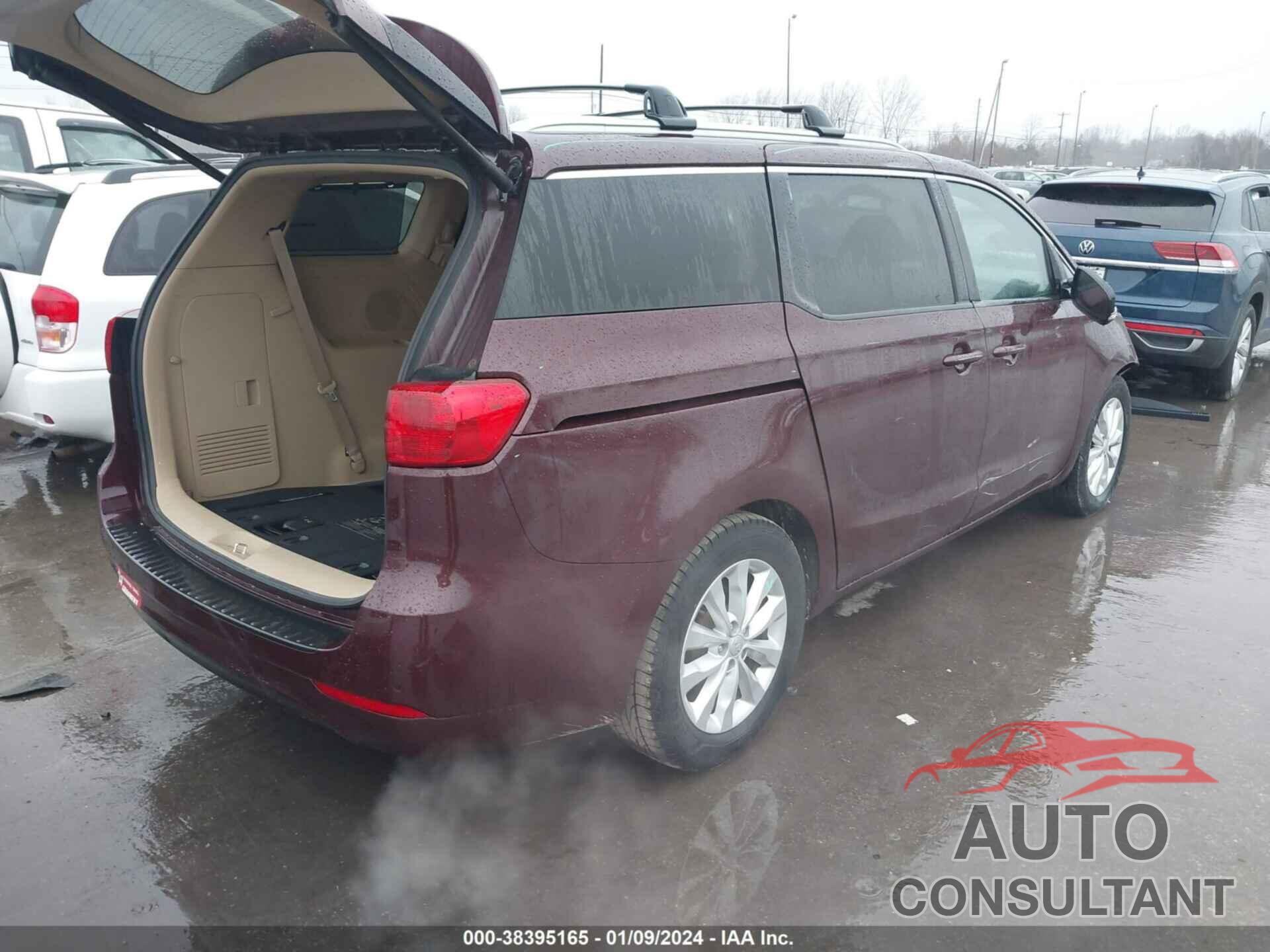 KIA SEDONA 2018 - KNDMC5C18J6397868