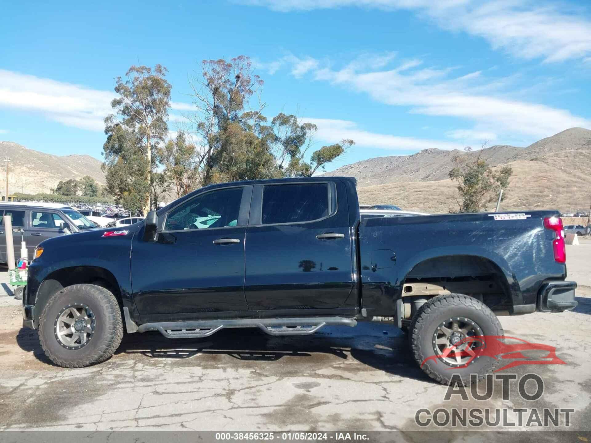 CHEVROLET SILVERADO 1500 2019 - 1GCPYCEF2KZ214962