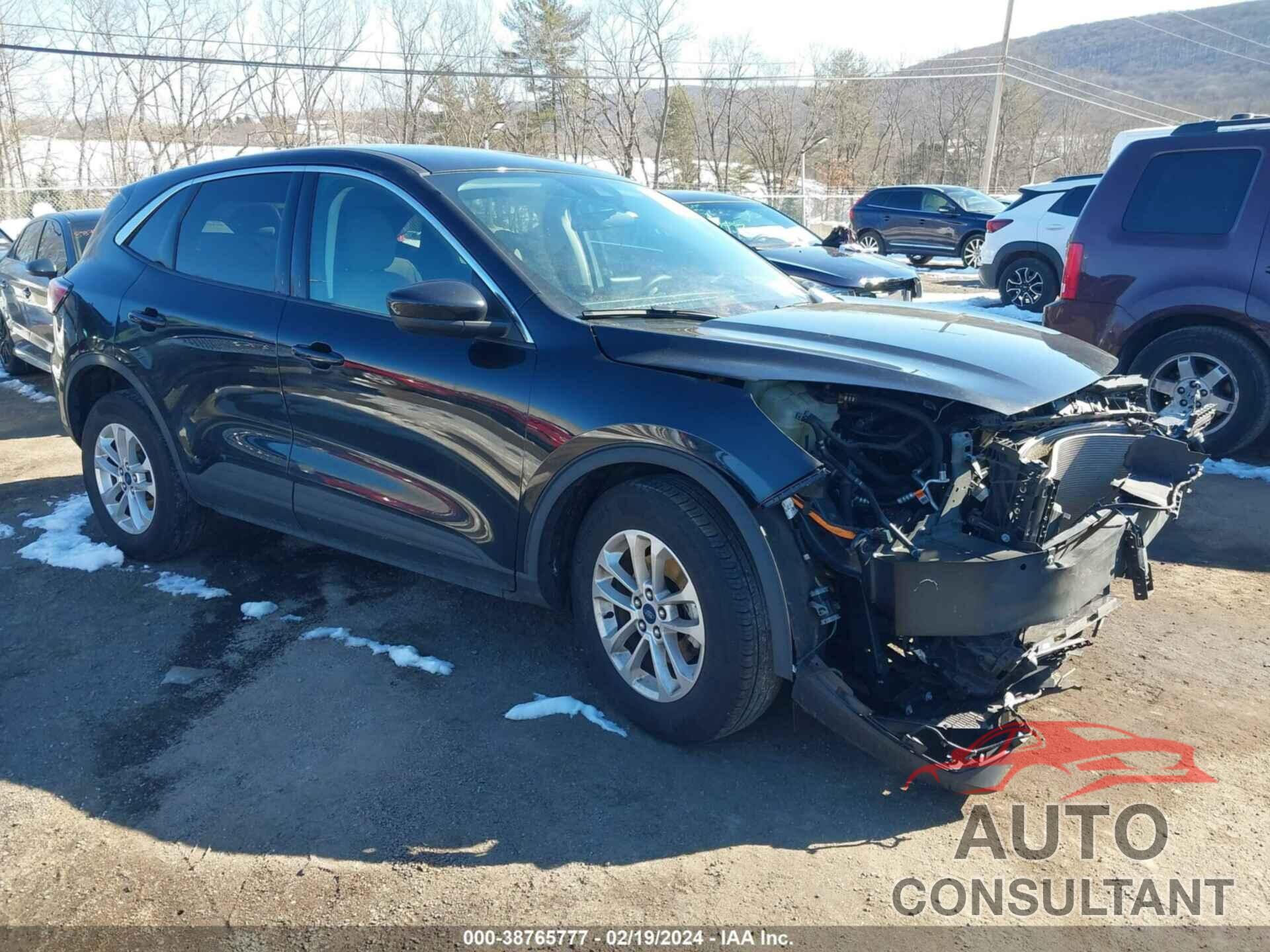 FORD ESCAPE 2021 - 1FMCU9BZ7MUA39194