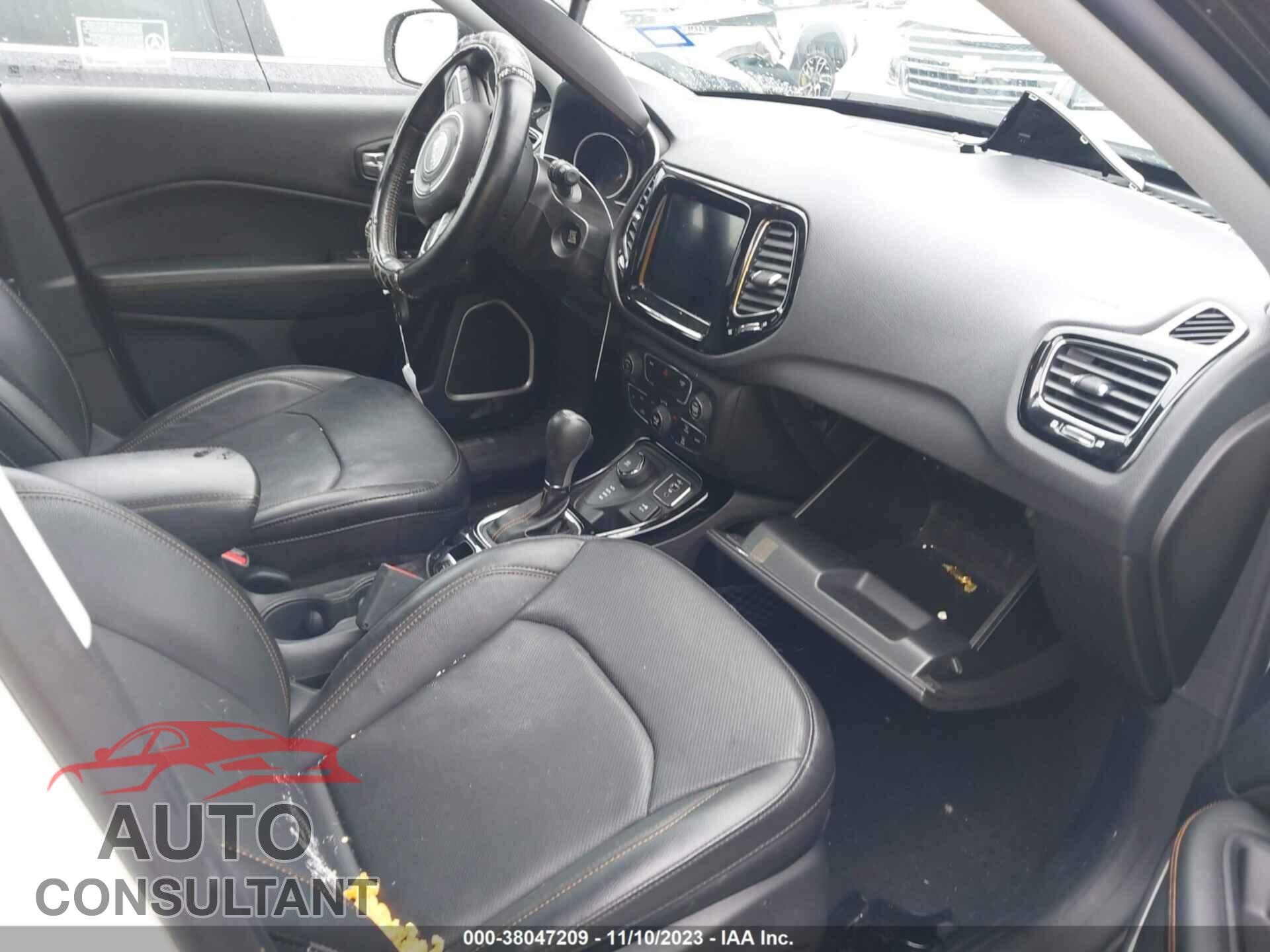 JEEP COMPASS 2020 - 3C4NJDCB0LT146459
