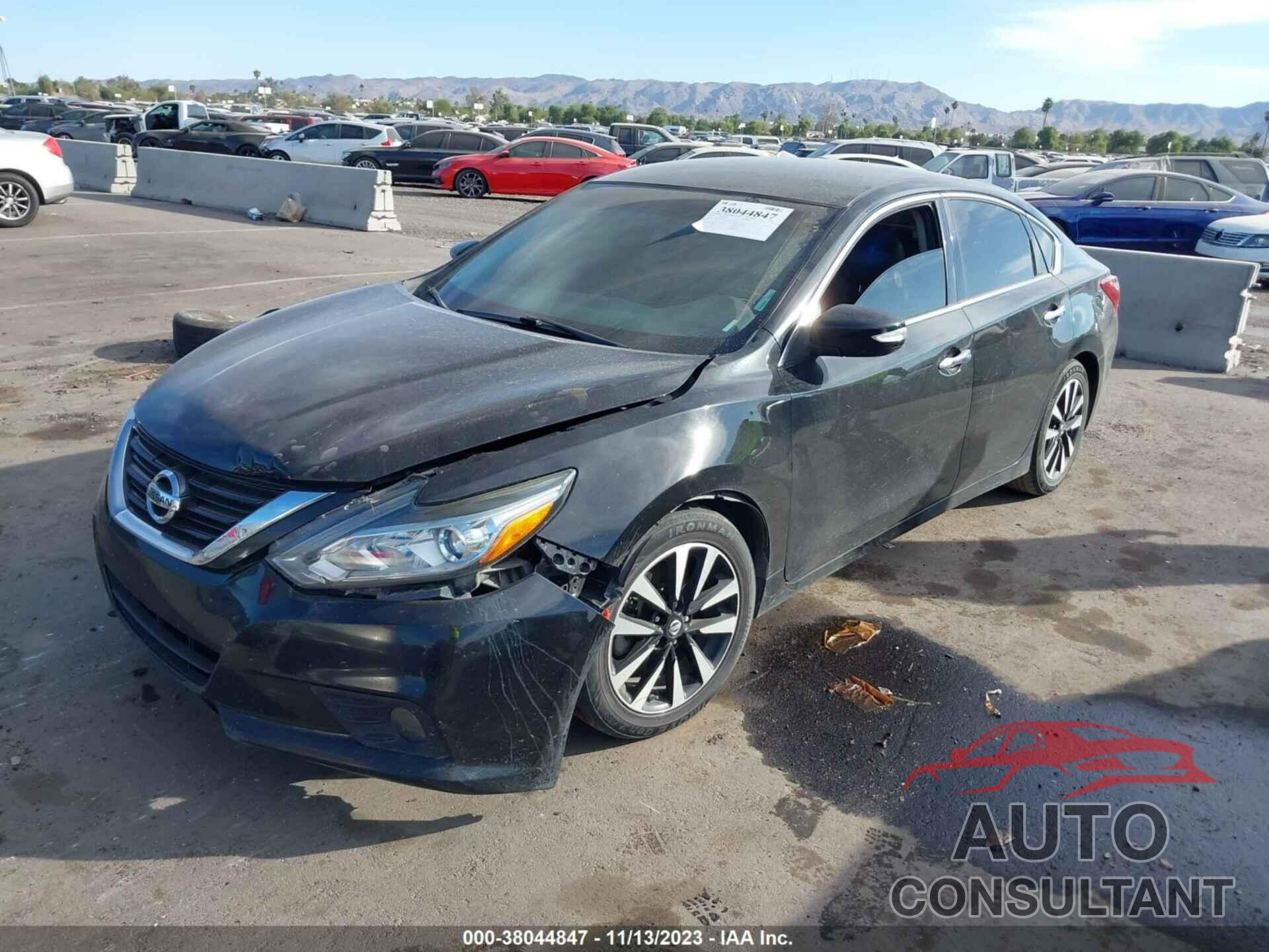 NISSAN ALTIMA 2018 - 1N4AL3AP8JC187356