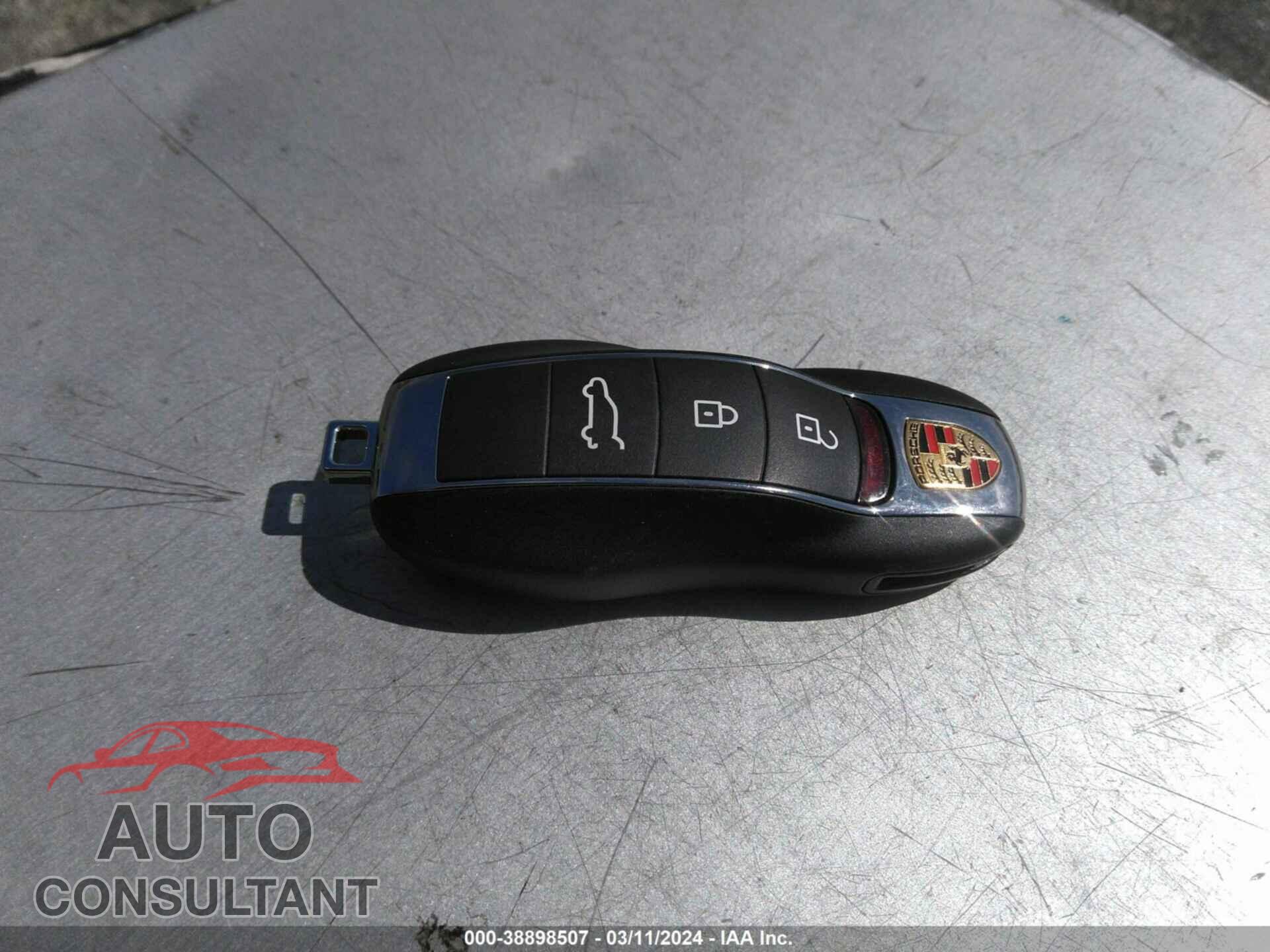 PORSCHE MACAN 2023 - WP1AA2A57PLB21302