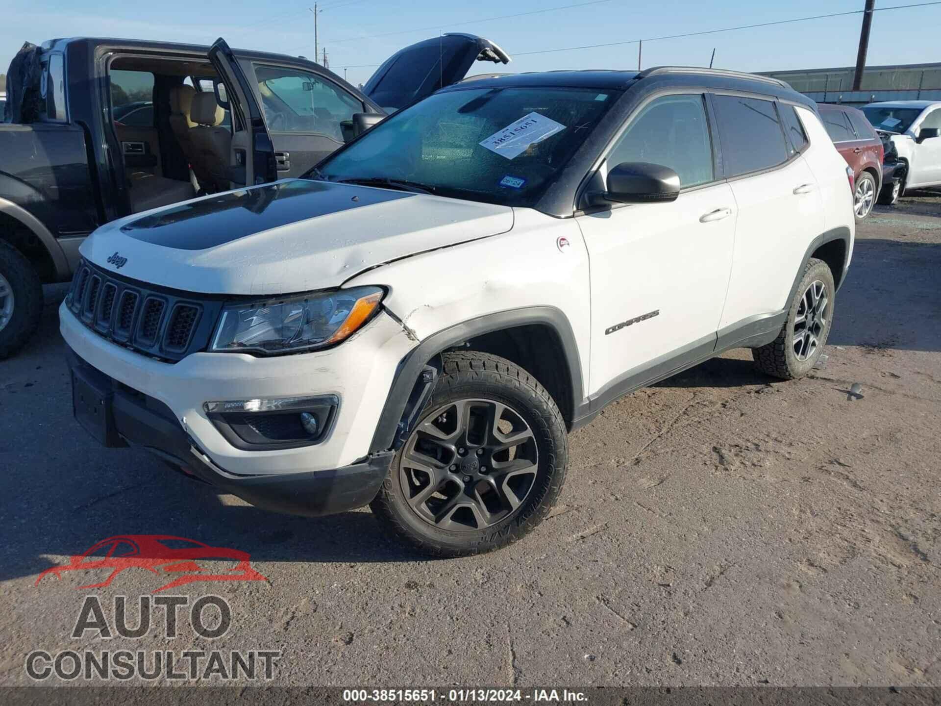 JEEP COMPASS 2019 - 3C4NJDDB3KT752884