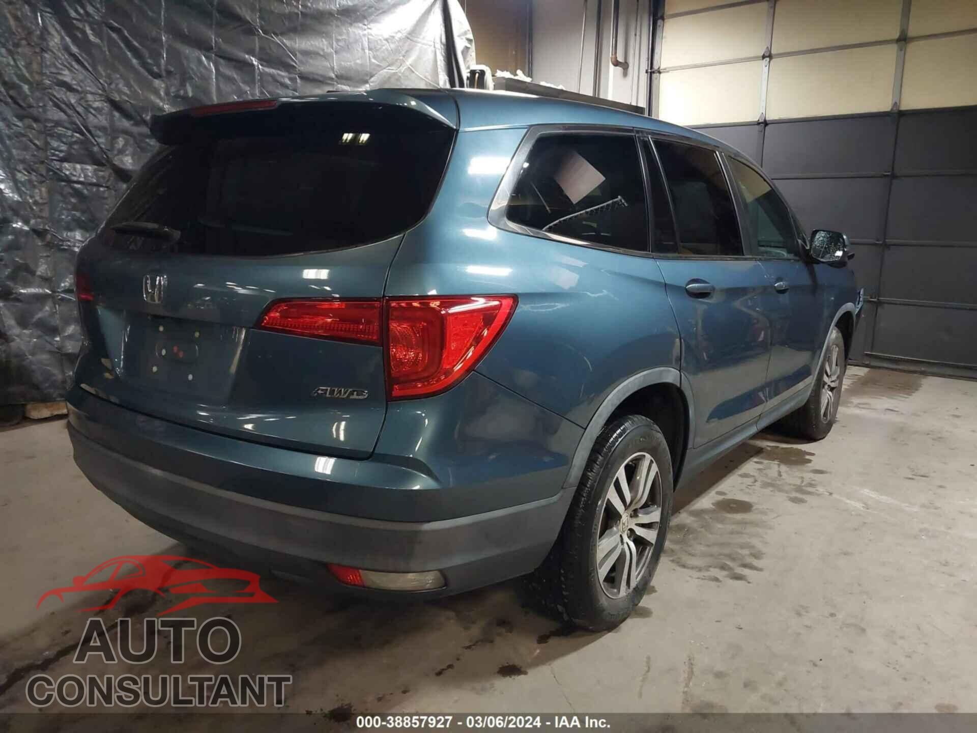 HONDA PILOT 2017 - 5FNYF6H71HB063580