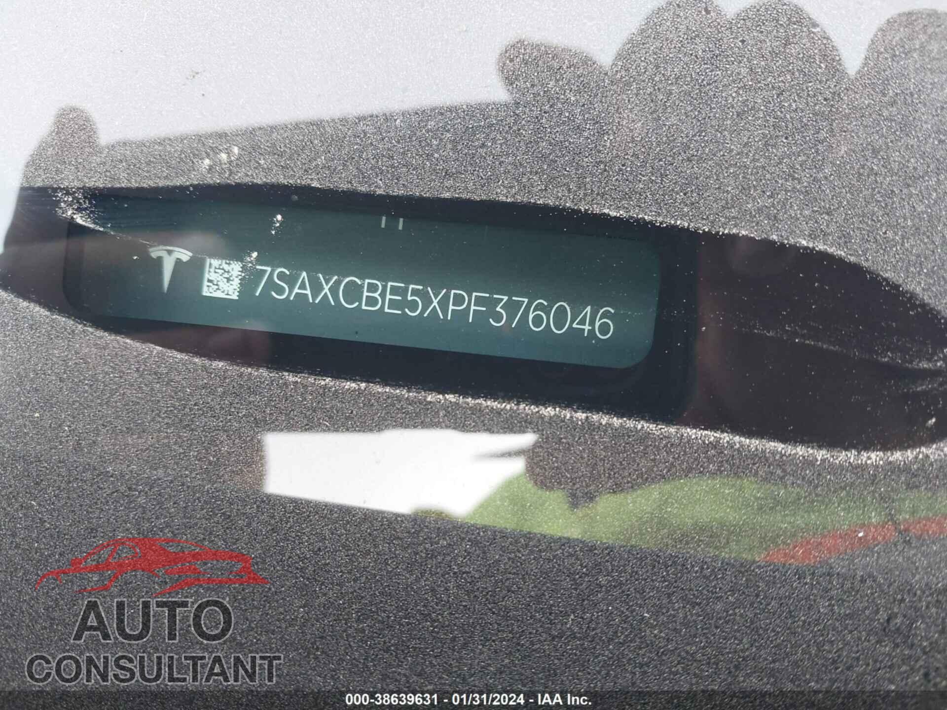 TESLA MODEL X 2023 - 7SAXCBE5XPF376046