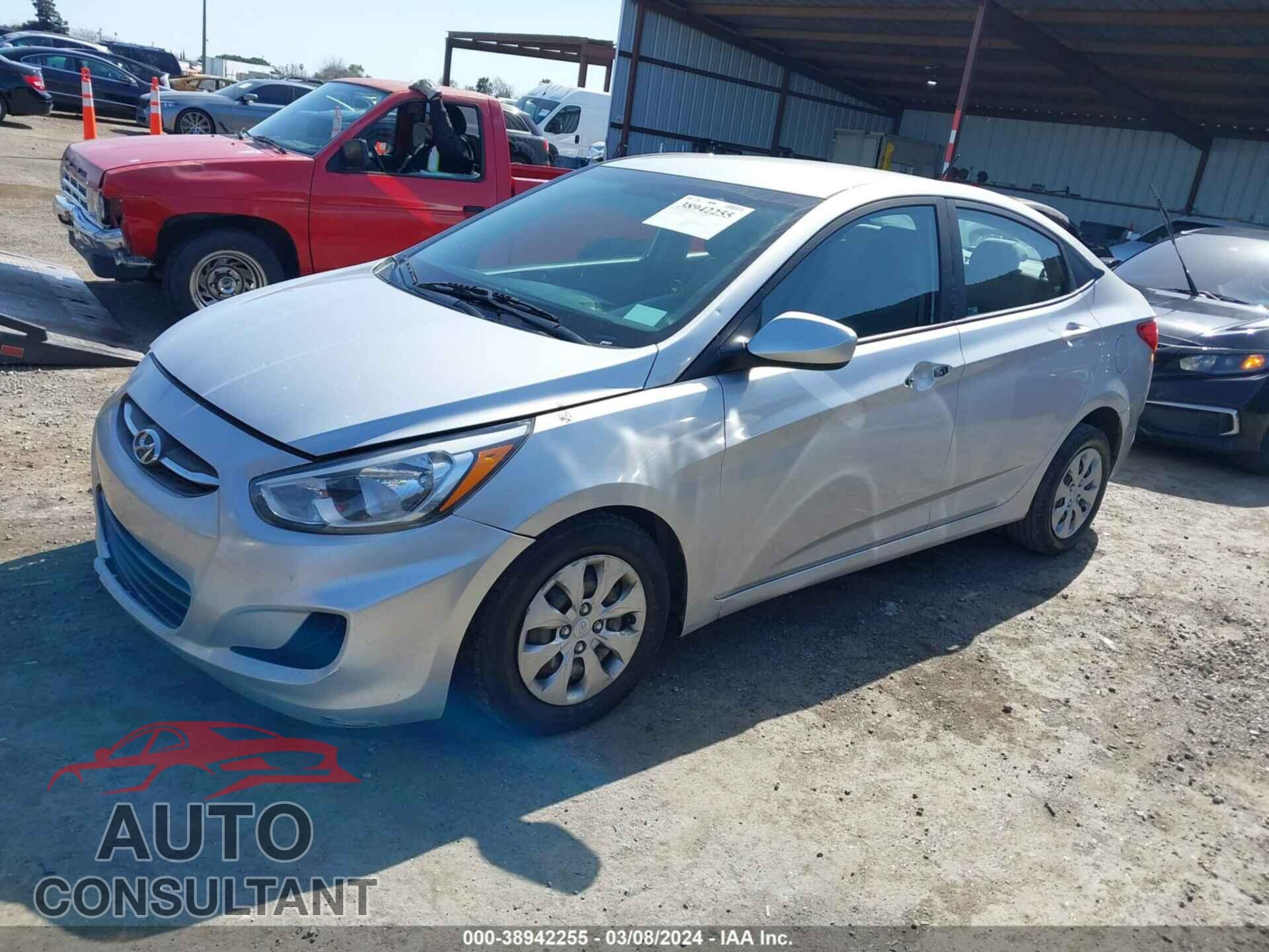 HYUNDAI ACCENT 2017 - KMHCT4AE3HU315882