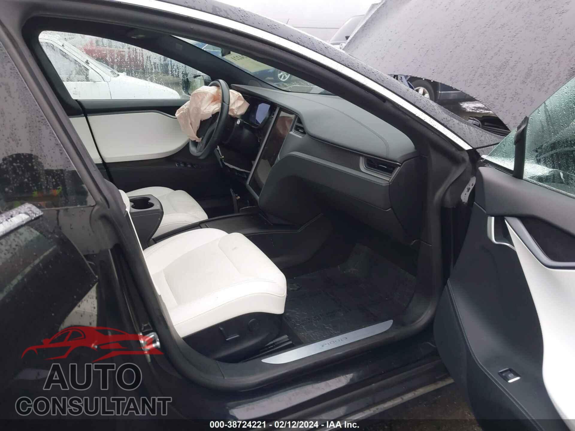 TESLA MODEL S 2018 - 5YJSA1E40JF268184