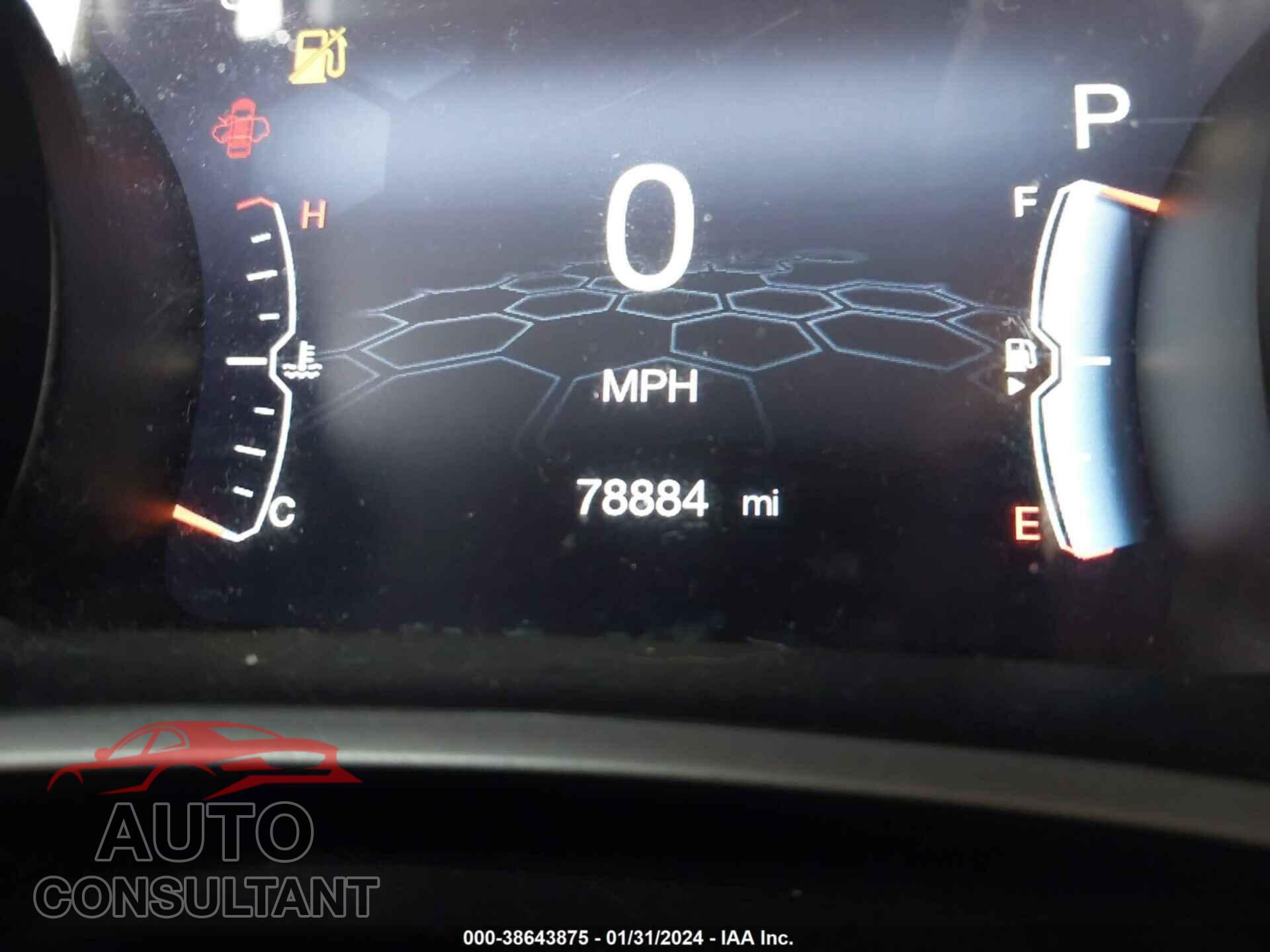 JEEP COMPASS 2018 - 3C4NJDBB0JT177404
