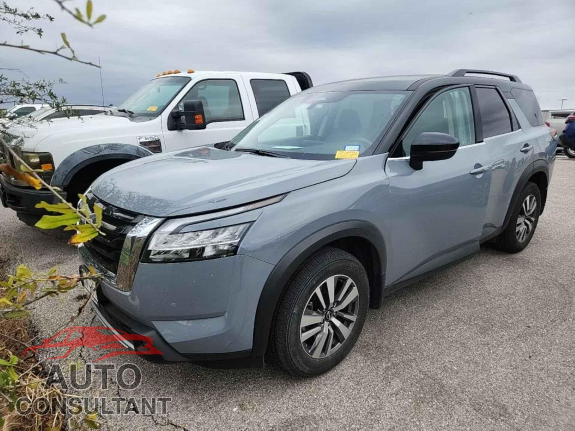 NISSAN PATHFINDER 2023 - 5N1DR3CA4PC234191