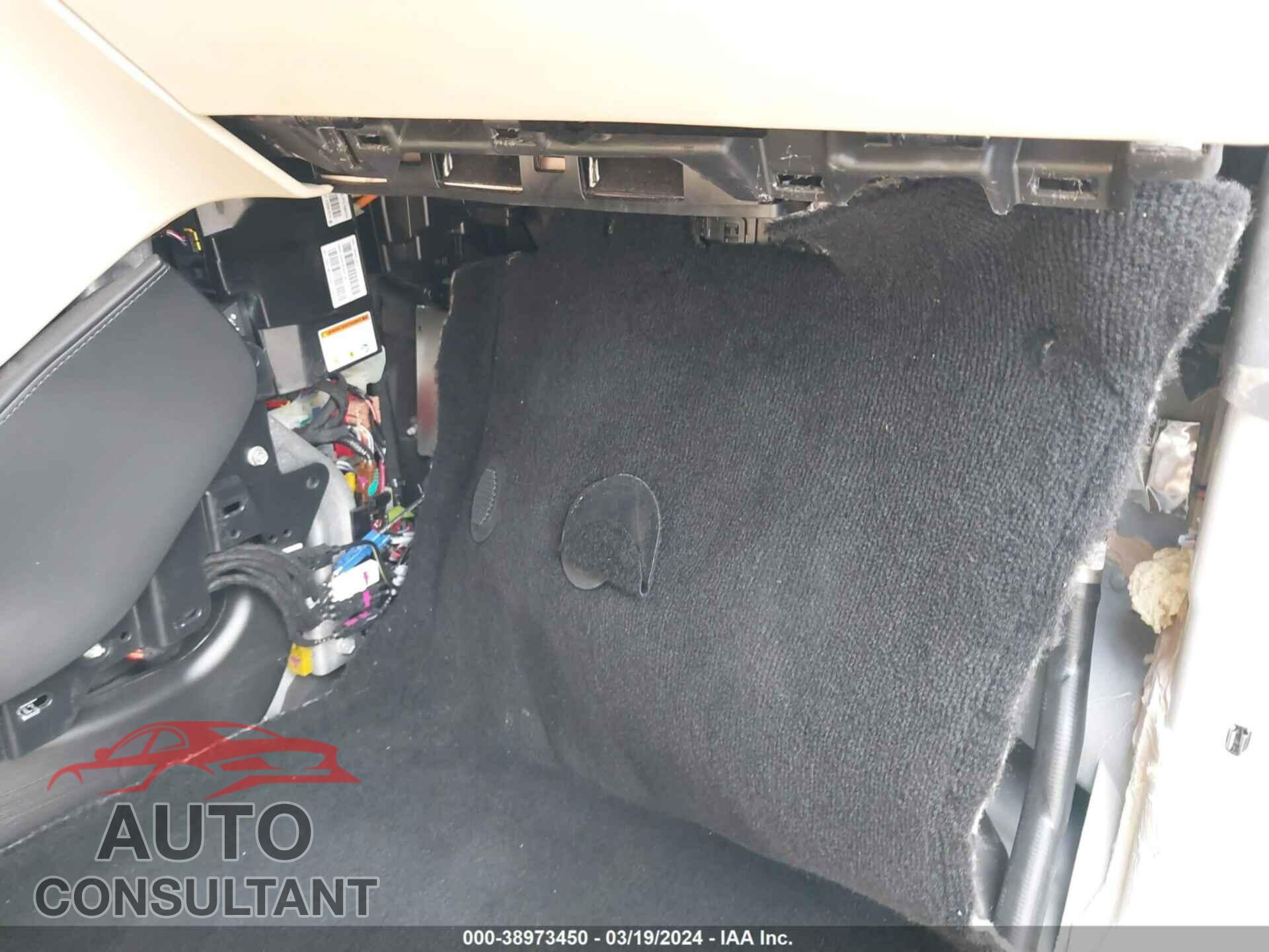 TESLA MODEL X 2016 - 5YJXCAE21GF028245