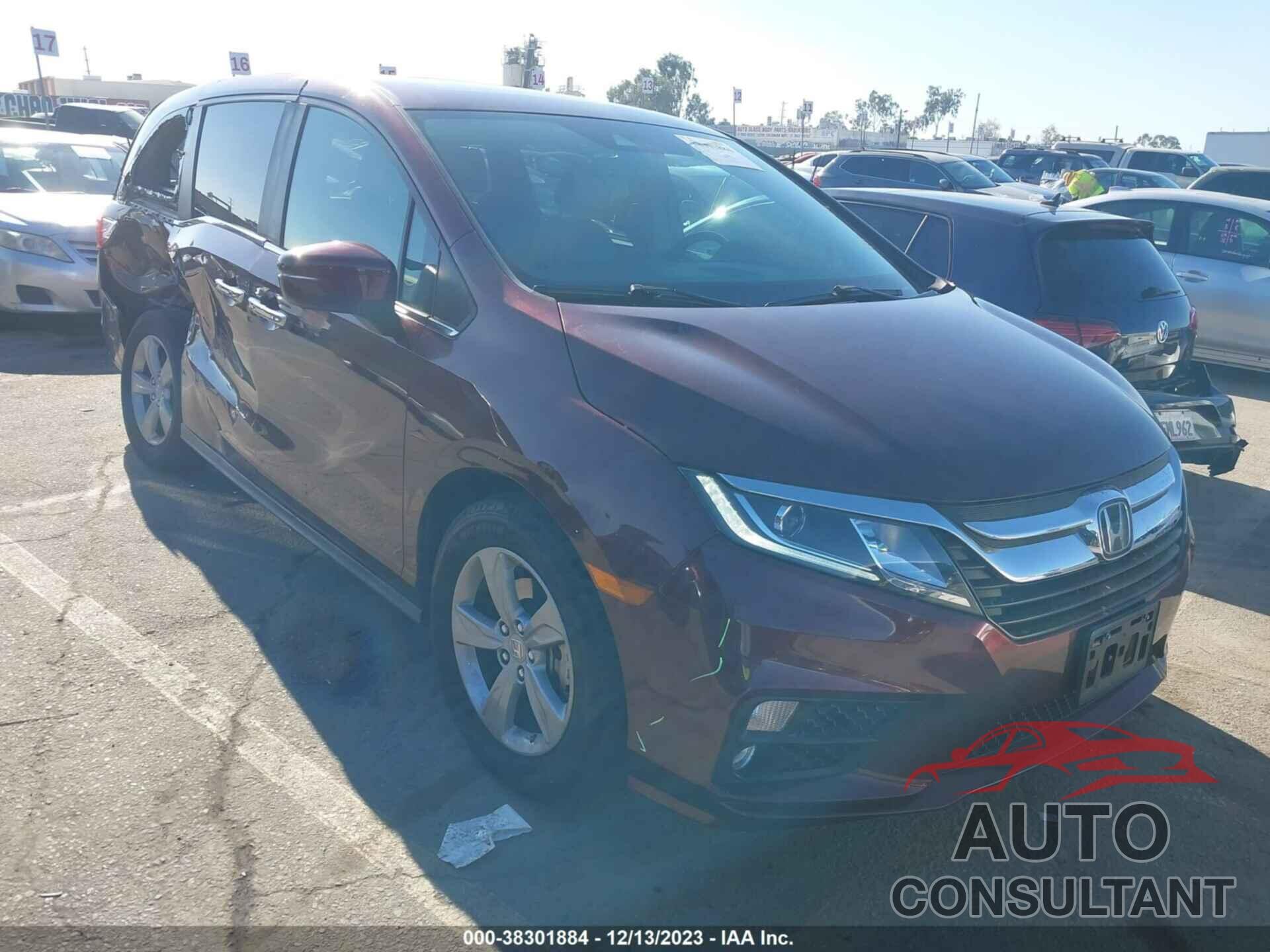 HONDA ODYSSEY 2018 - 5FNRL6H7XJB010329