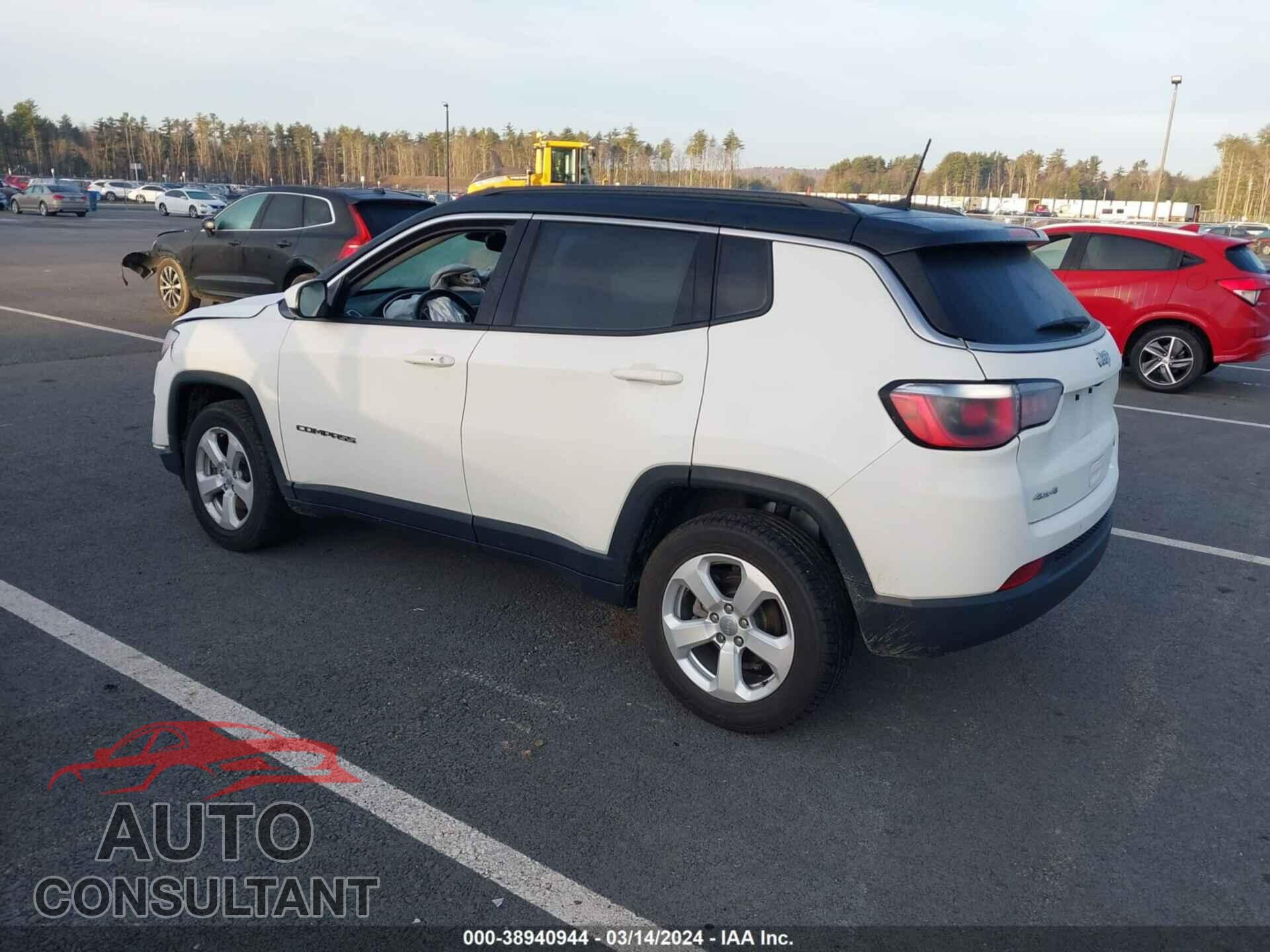 JEEP COMPASS 2019 - 3C4NJDBB2KT683396