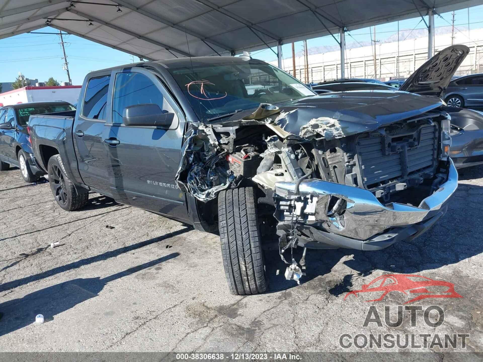 CHEVROLET SILVERADO 1500 2018 - 3GCPCREC0JG331915