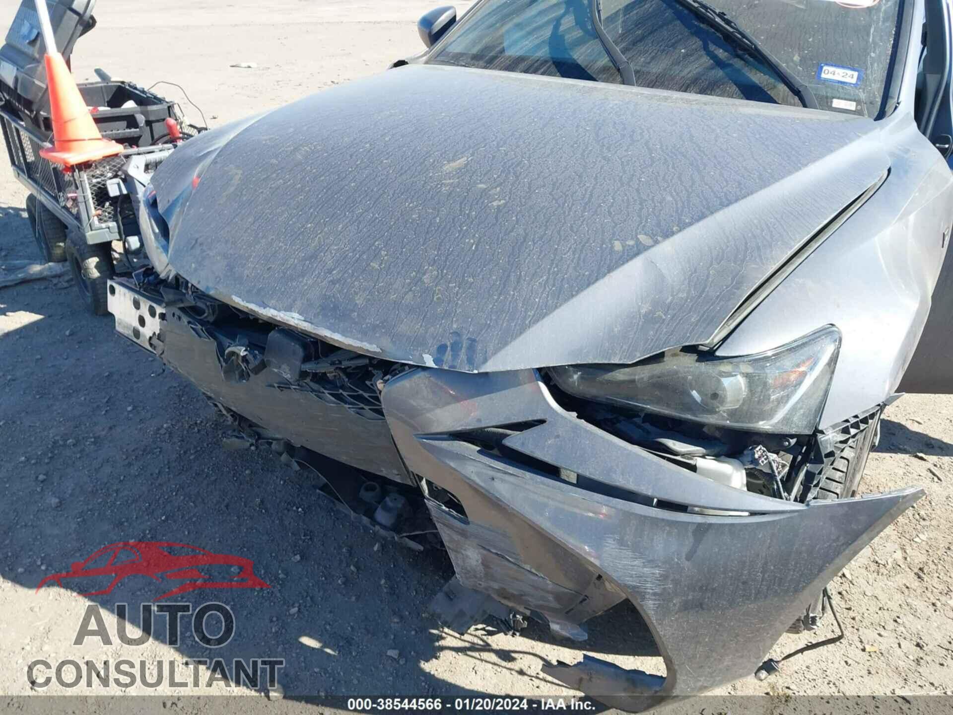 LEXUS IS 2017 - JTHBA1D2XH5058654