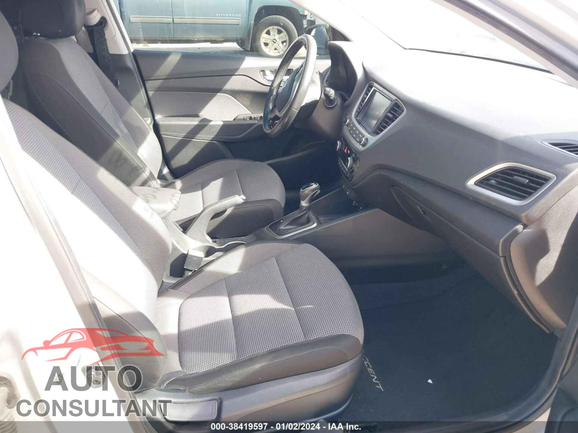 HYUNDAI ACCENT 2019 - 3KPC34A31KE052462