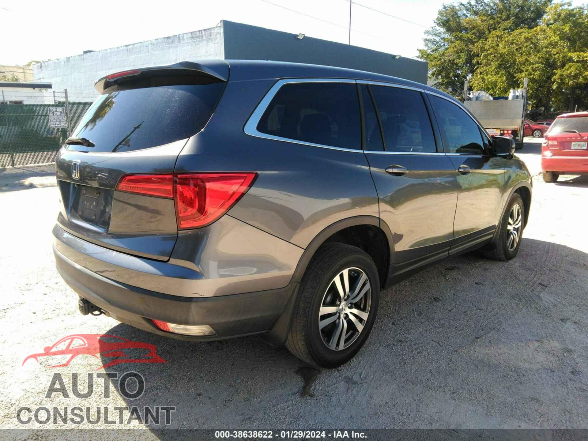 HONDA PILOT 2017 - 5FNYF5H76HB016877