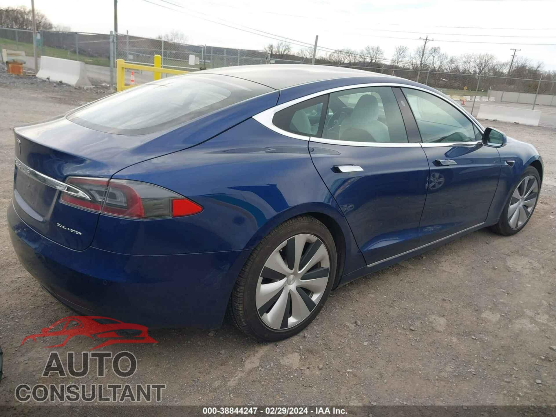 TESLA MODEL S 2021 - 5YJSA1E20MF426638