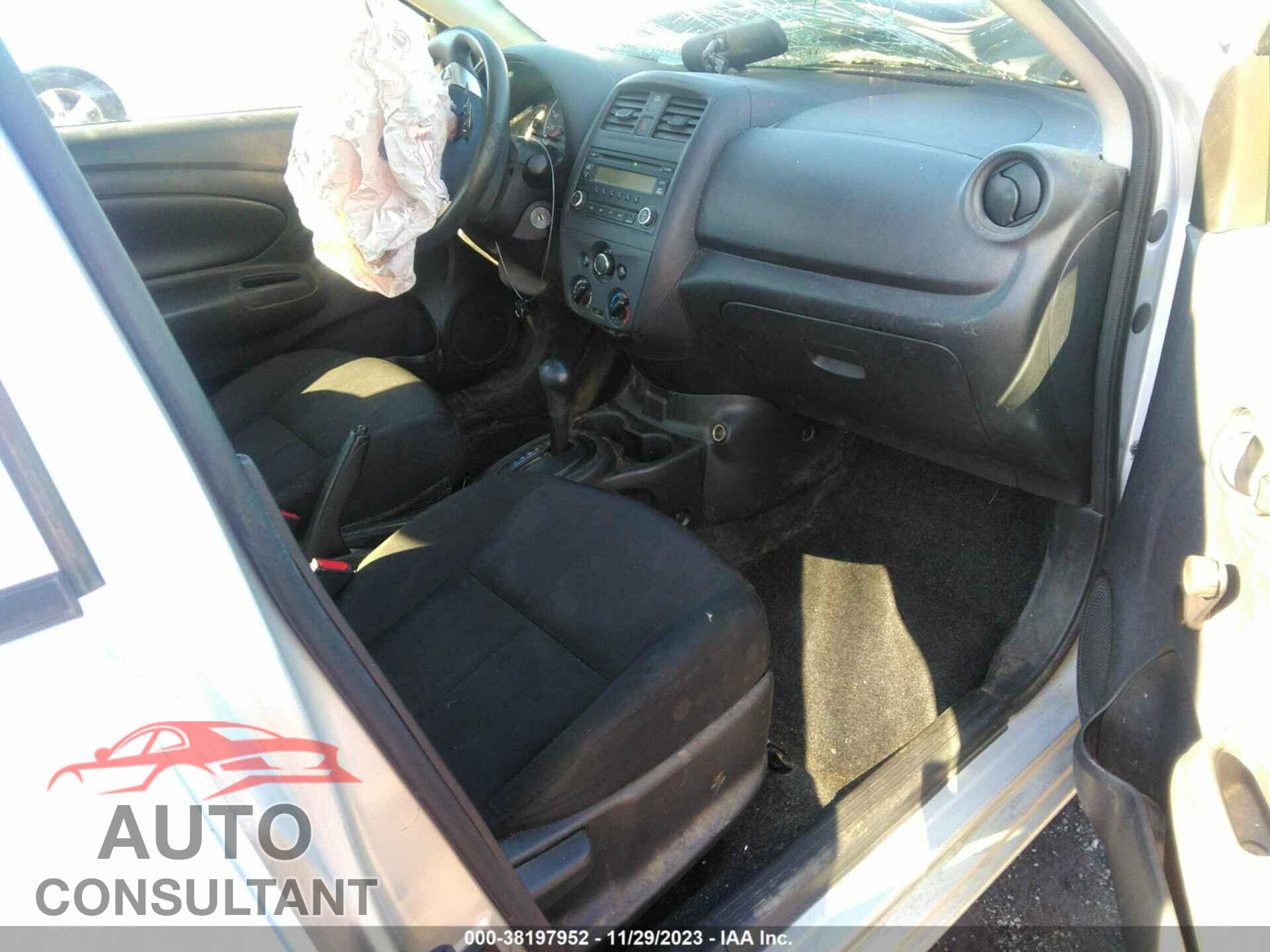 NISSAN VERSA 2017 - 3N1CN7AP1HL883806