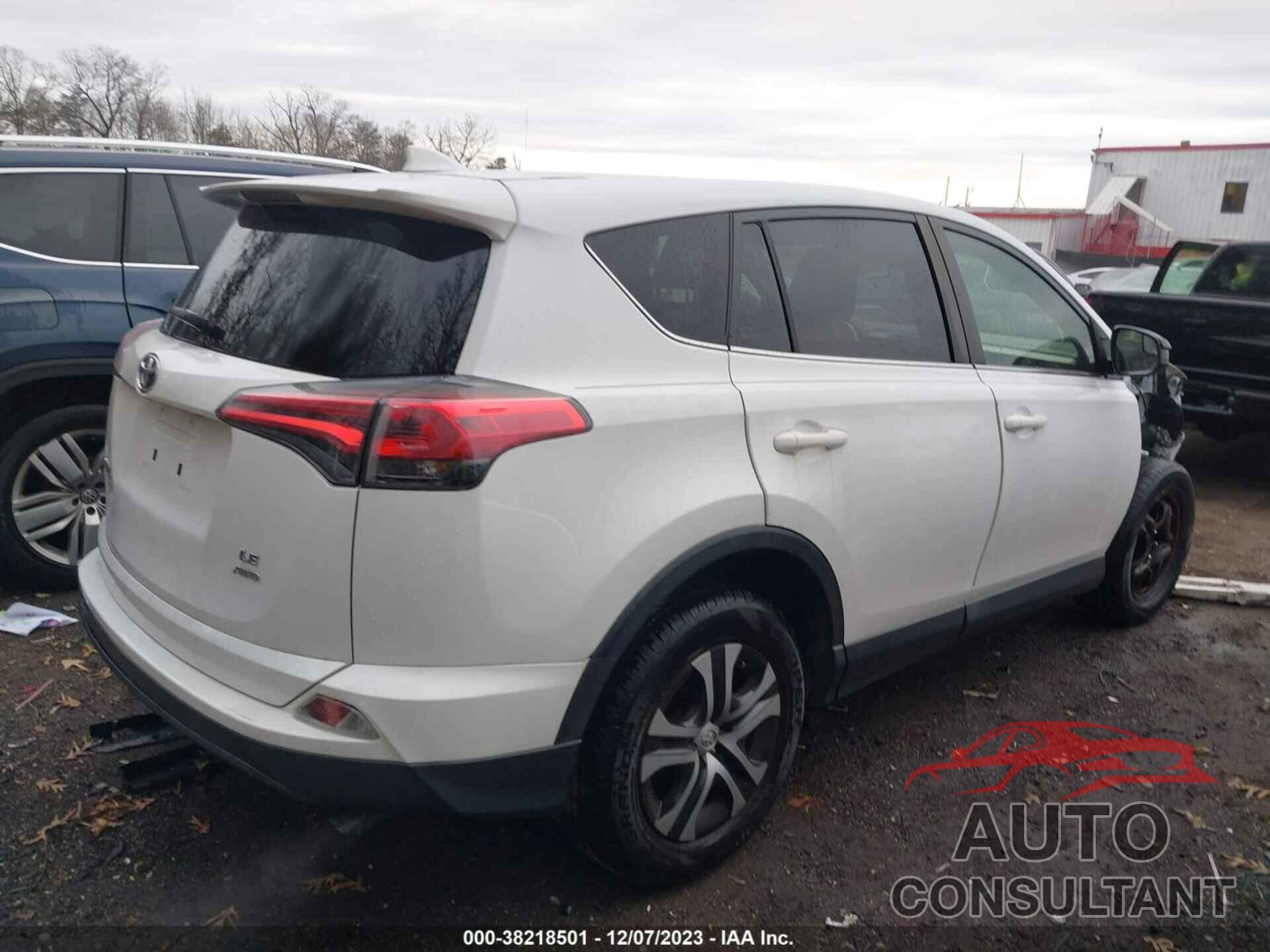 TOYOTA RAV4 2018 - JTMBFREV1JJ247040